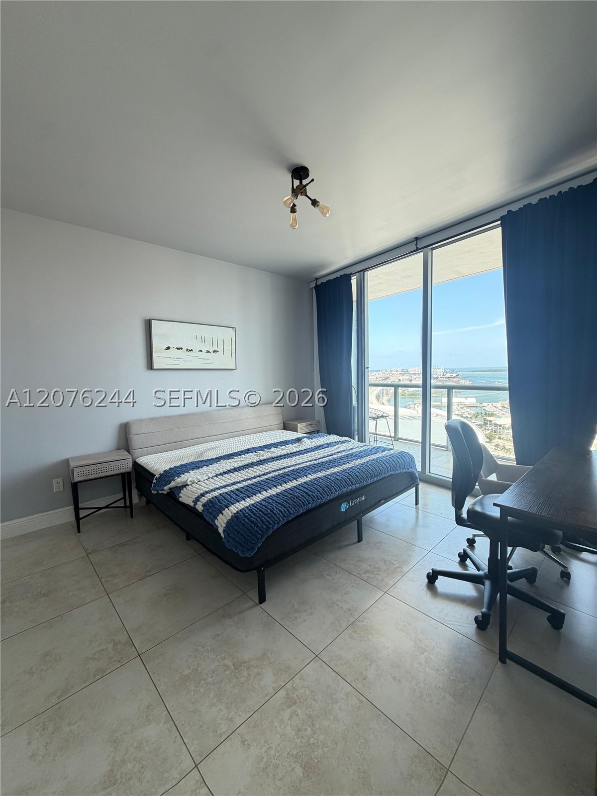 image Marina Blue6