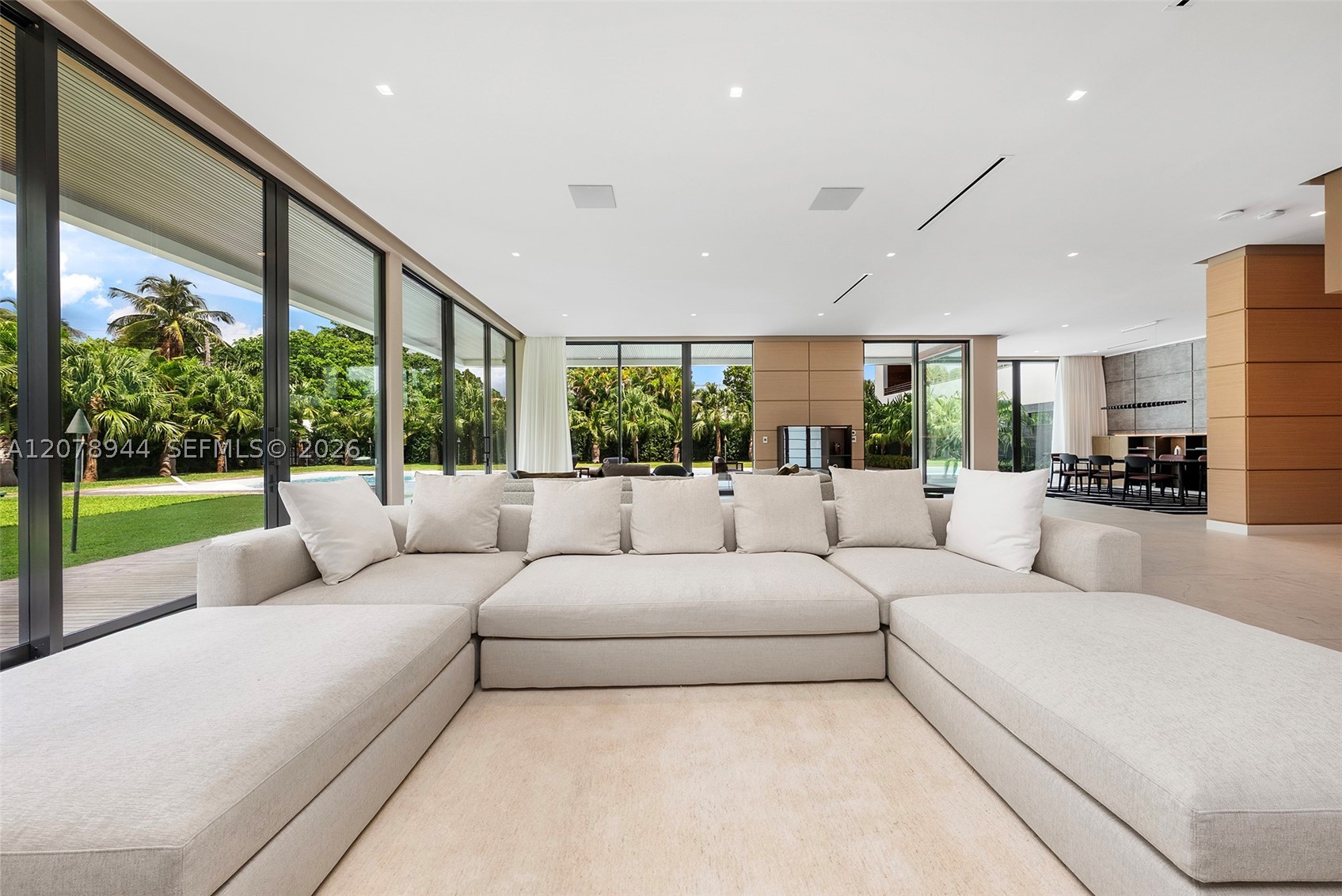 9860 NE 5th Ave Rd Miami Shores, FL 33138