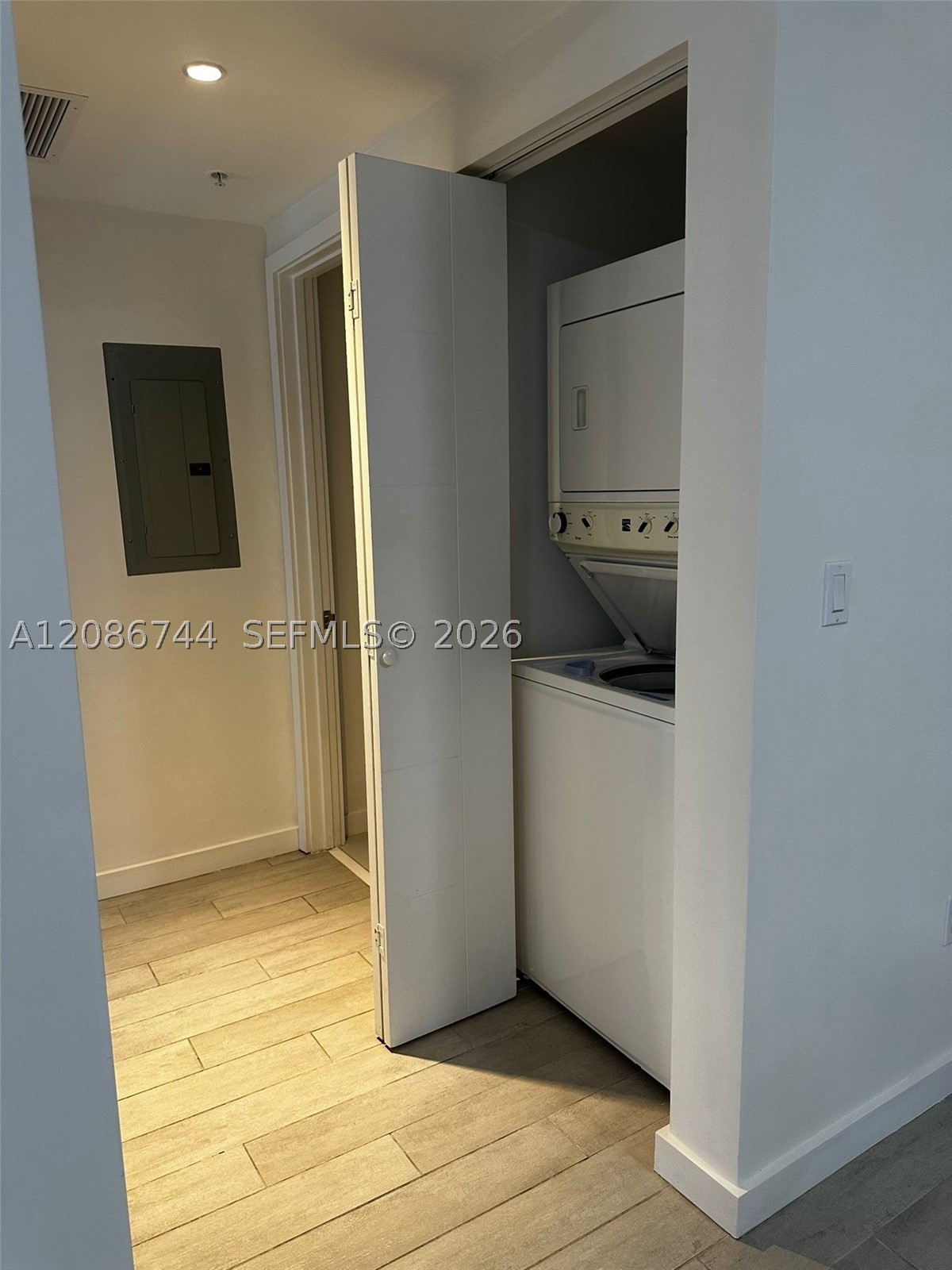 image Brickell Ten7