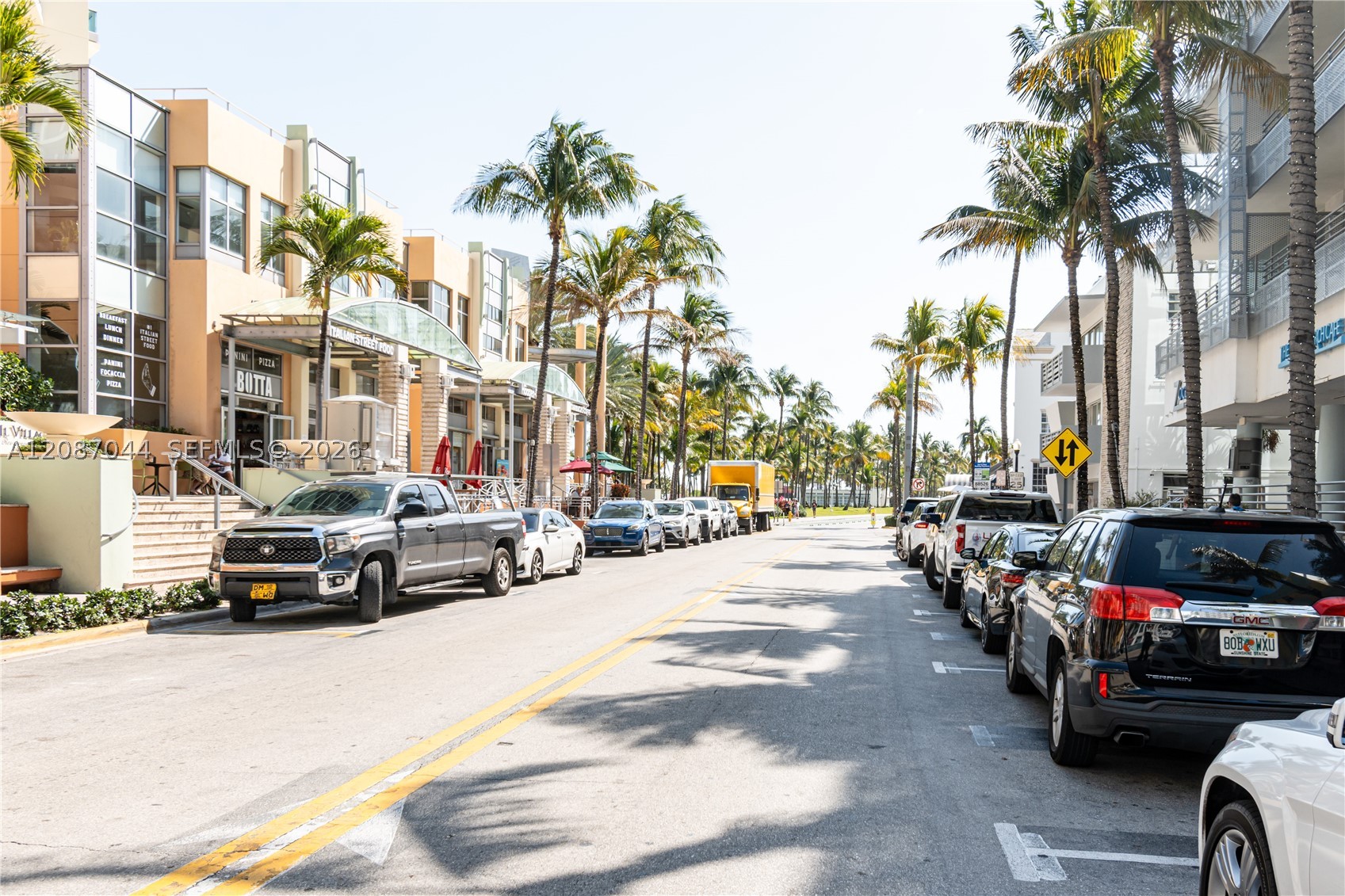 1460 Ocean Dr #309 Miami Beach, FL 33139