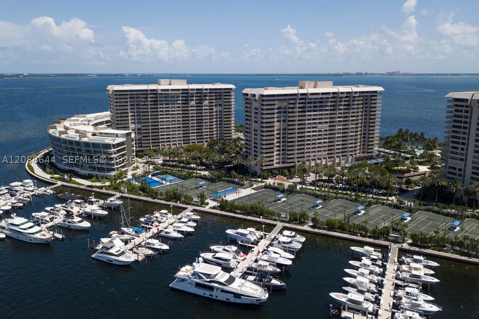 3 Grove Isle Dr #CPH08 Miami, FL 33133
