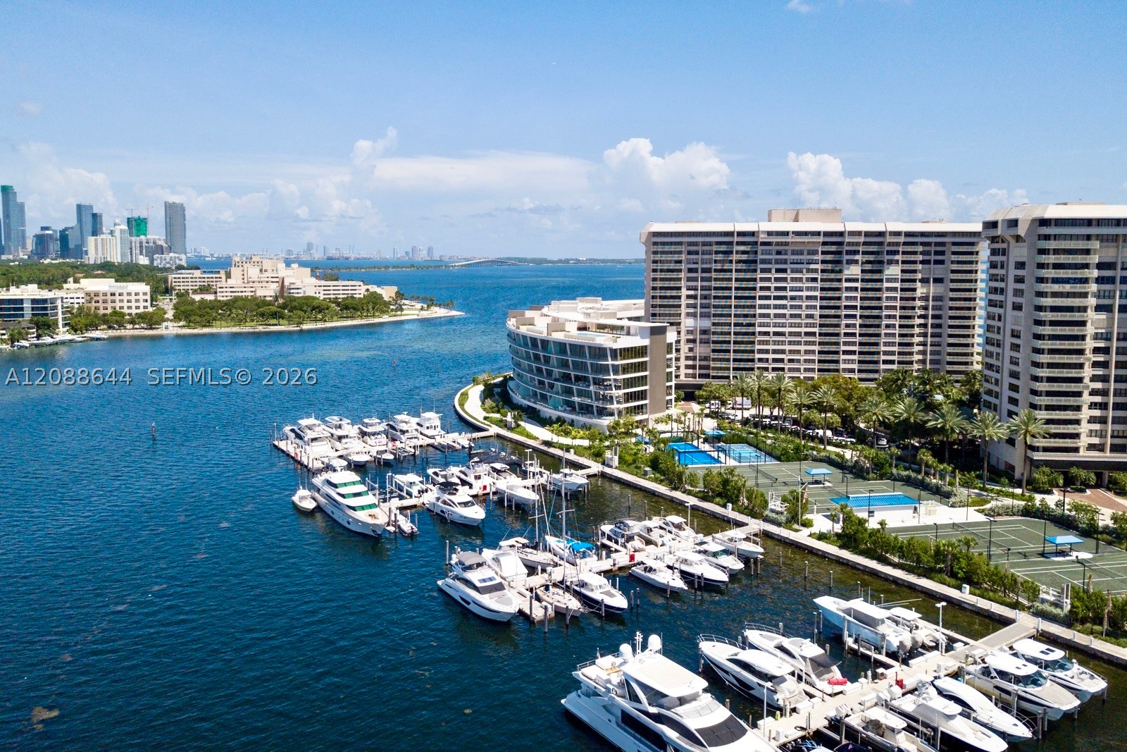 3 Grove Isle Dr #CPH08 Miami, FL 33133