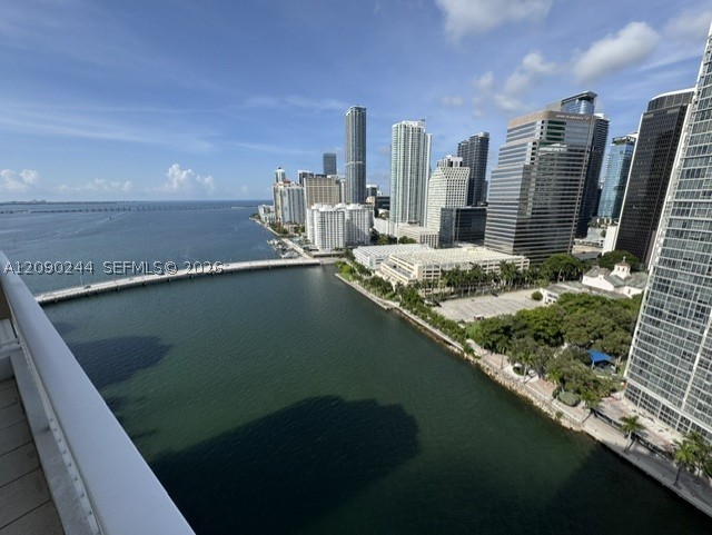 801 Brickell Key Blvd #2502