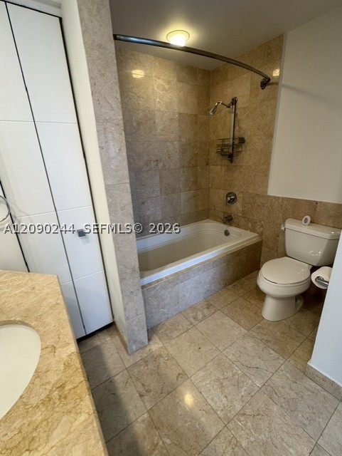 image Courts Brickell Key17