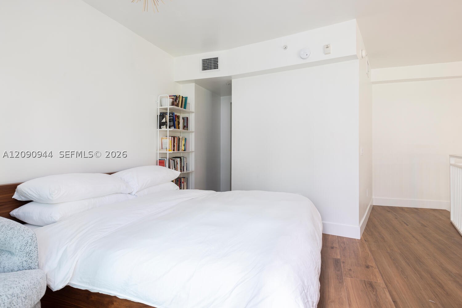 image Lofts on Brickell One9
