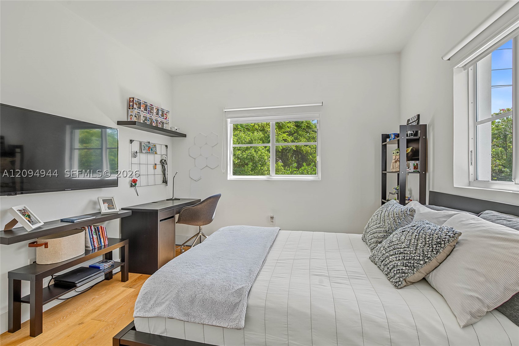 1867 SW 14th Ter Miami, FL 33145