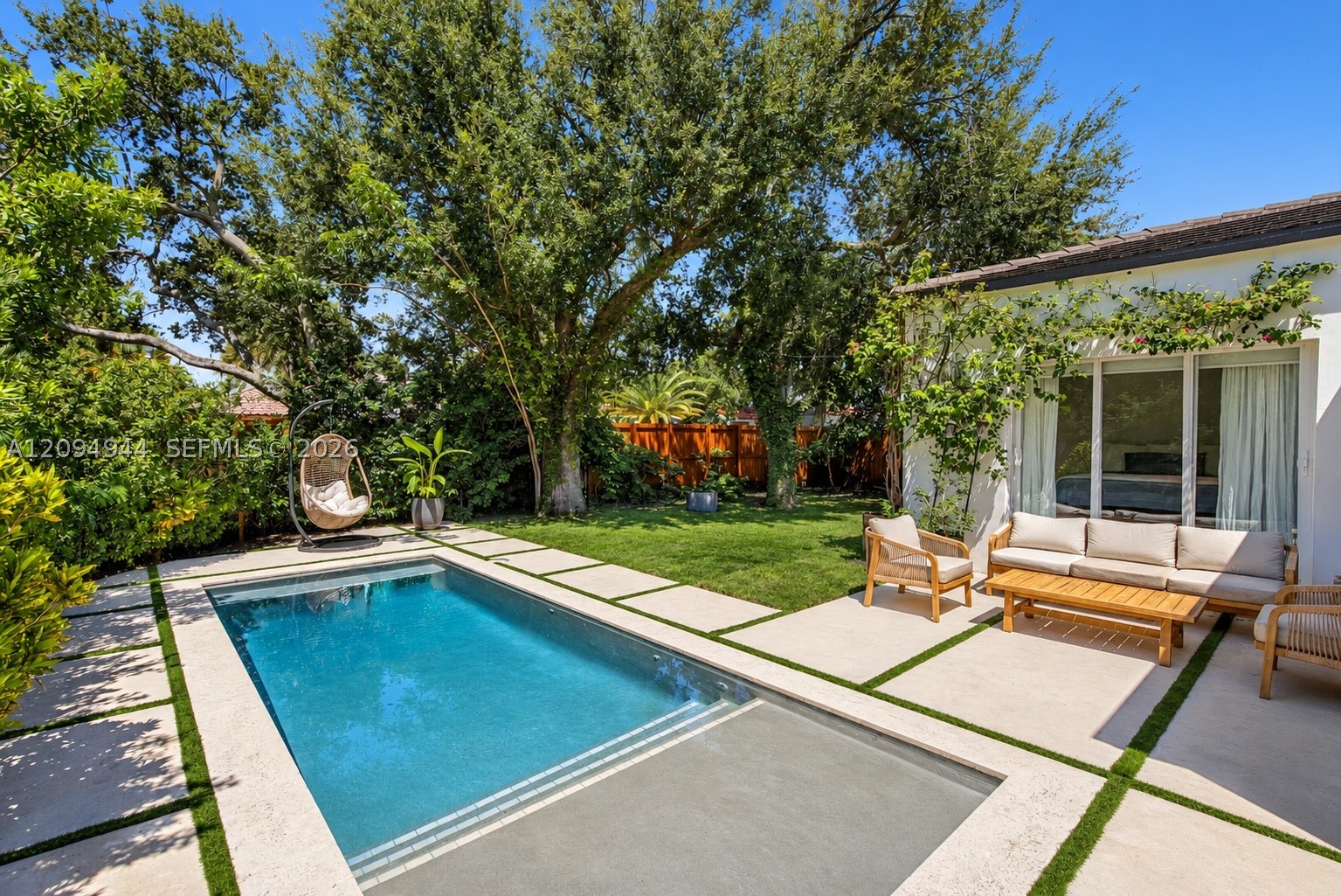 1867 SW 14th Ter Miami, FL 33145
