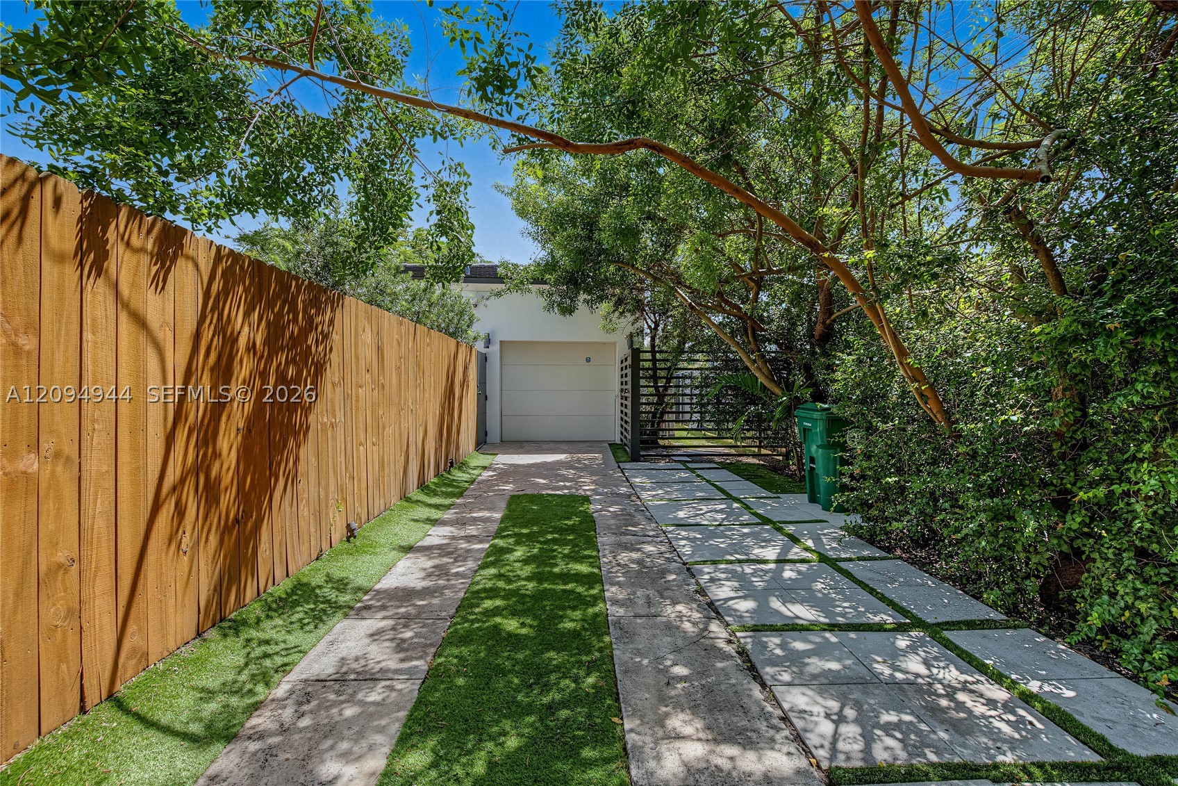 1867 SW 14th Ter Miami, FL 33145