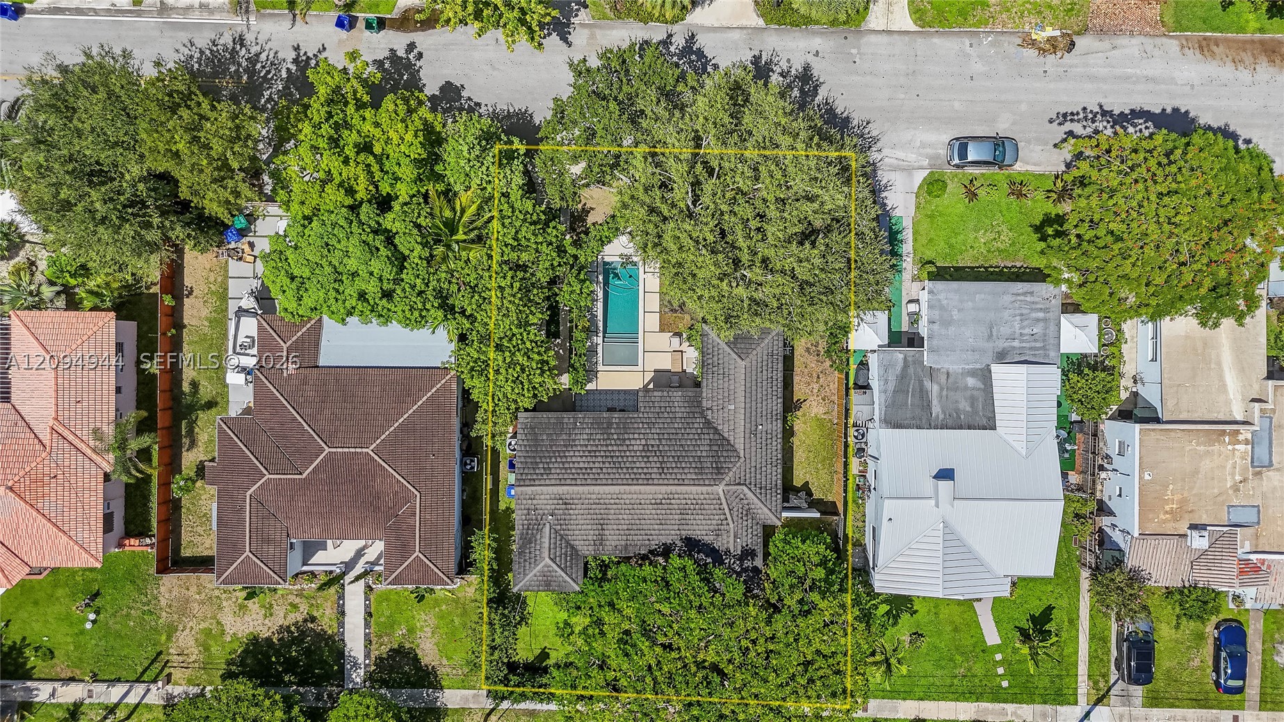 1867 SW 14th Ter Miami, FL 33145