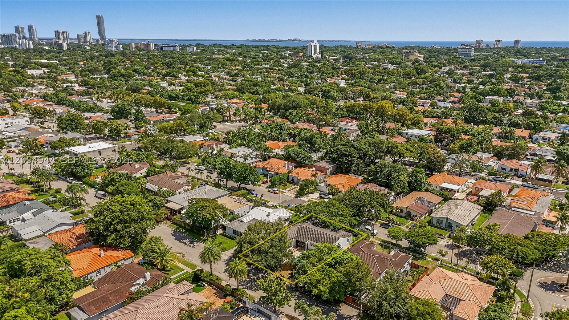 1867 SW 14th Ter Miami, FL 33145