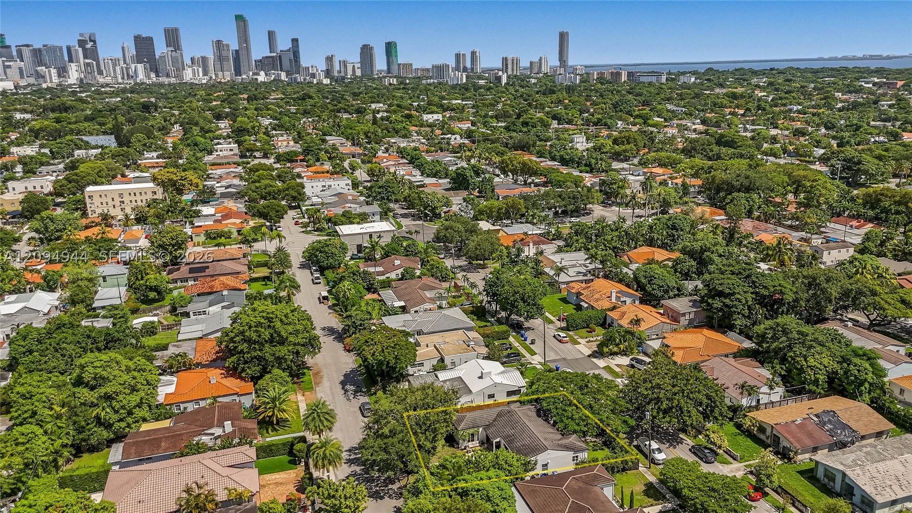 1867 SW 14th Ter Miami, FL 33145