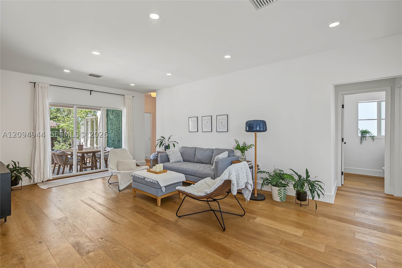 1867 SW 14th Ter Miami, FL 33145