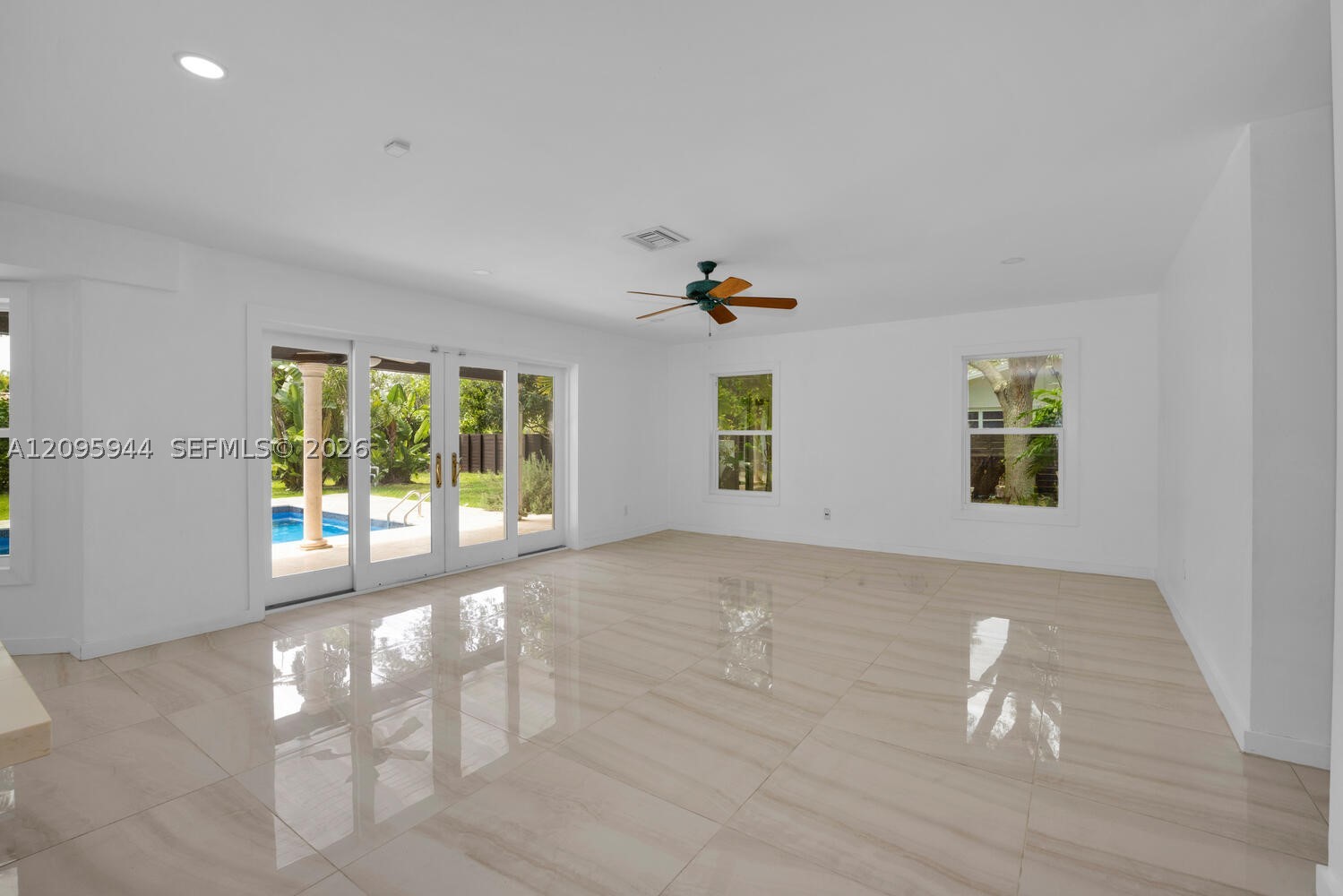 13840 SW 74th Ave Palmetto Bay, FL 33158