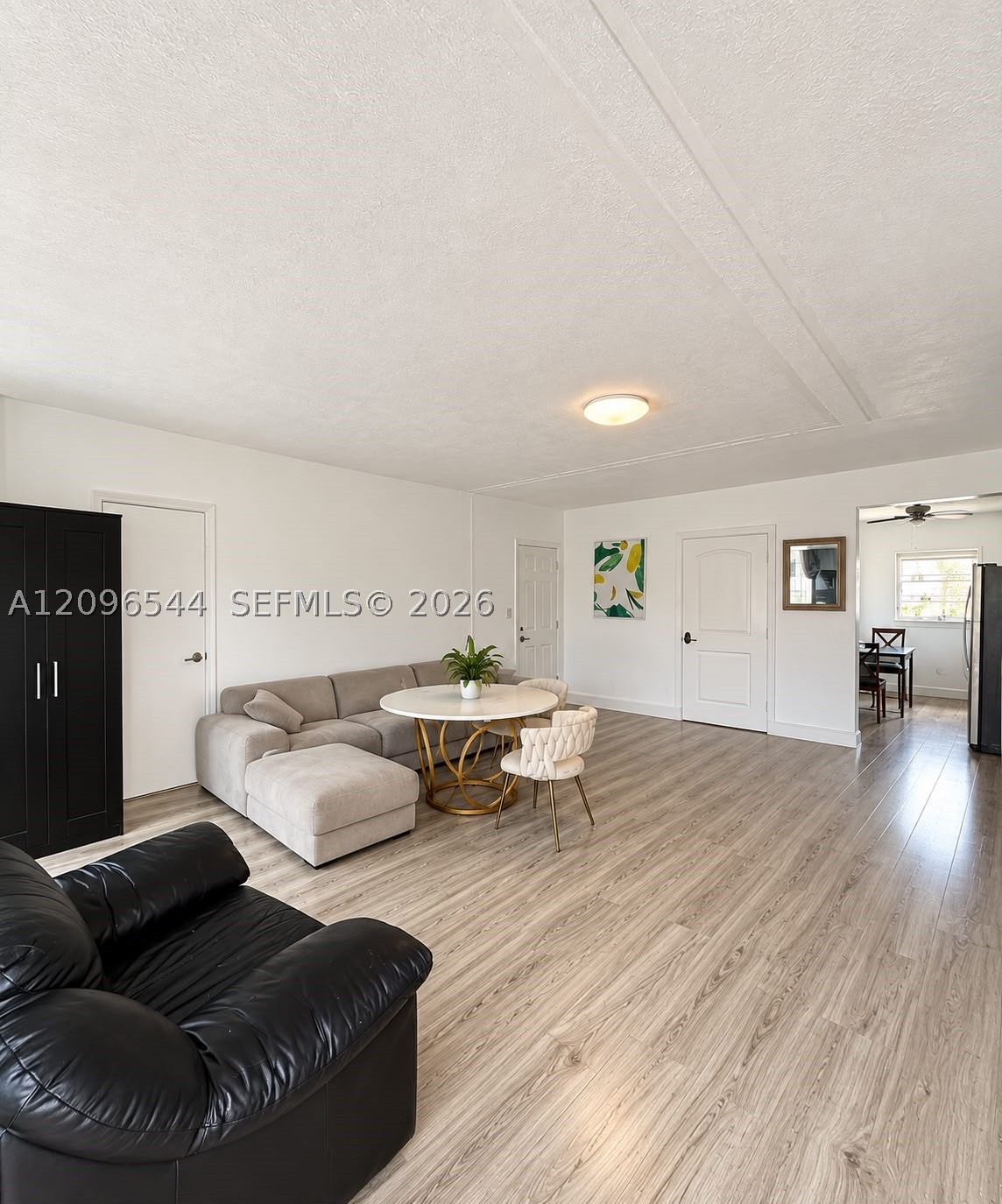 7712 Byron Ave #3