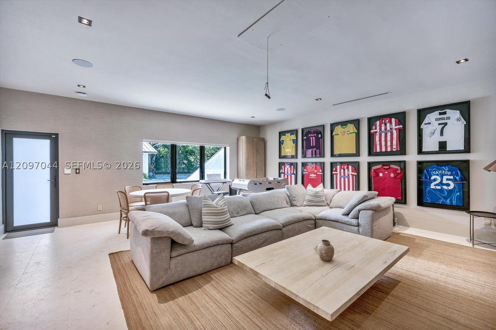 5902 SW 105th St Pinecrest, FL 33156