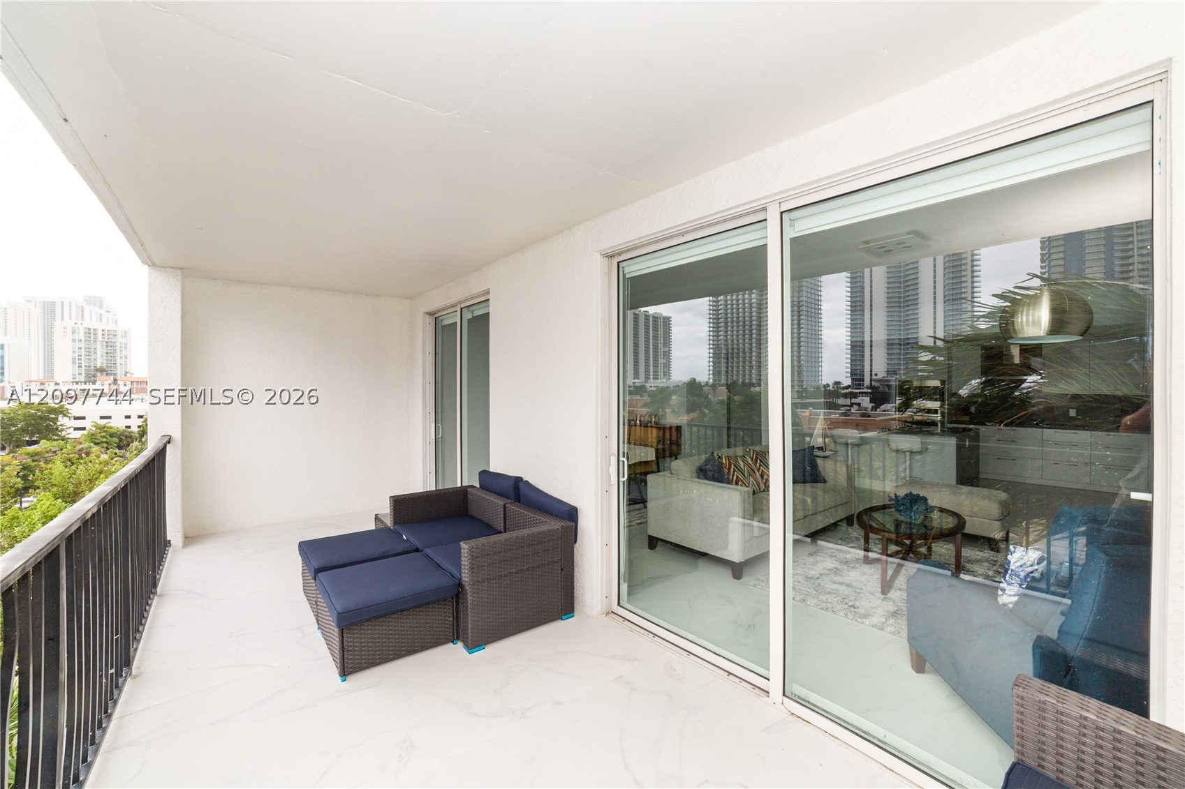 image Porto Bellagio Condo50