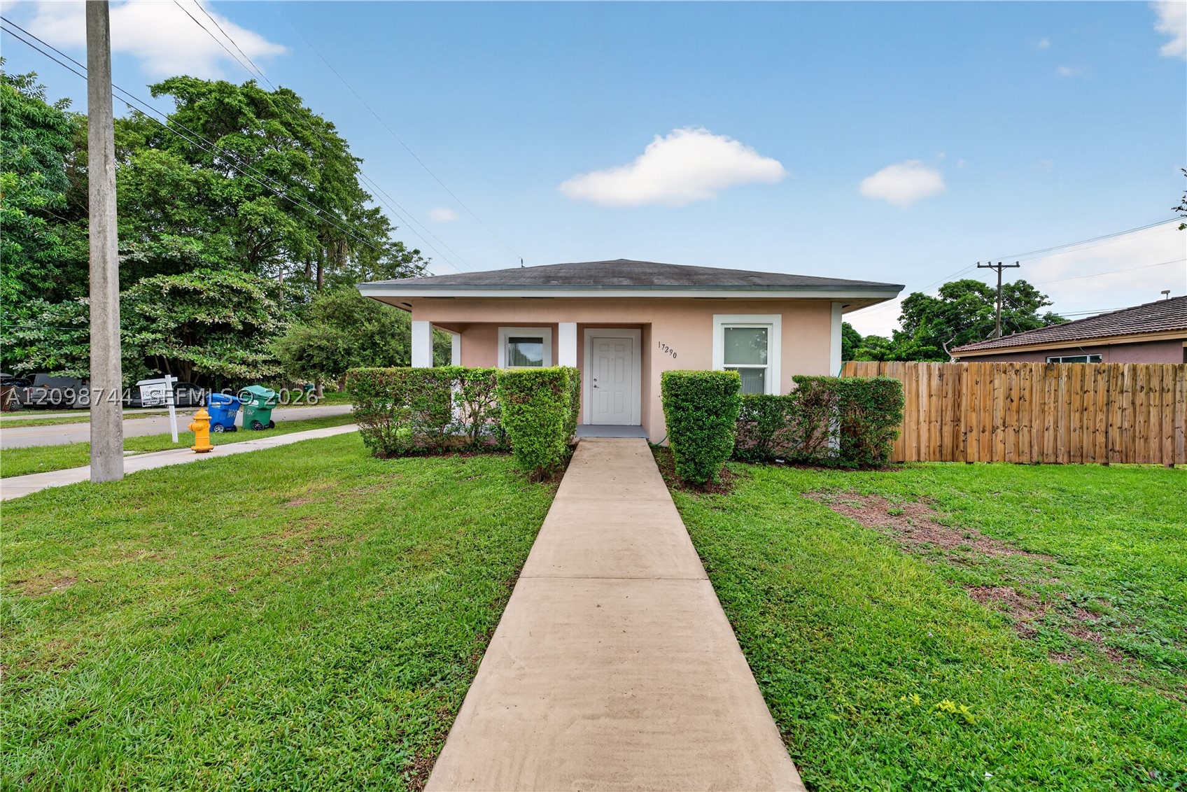 17290 SW 103rd Ave