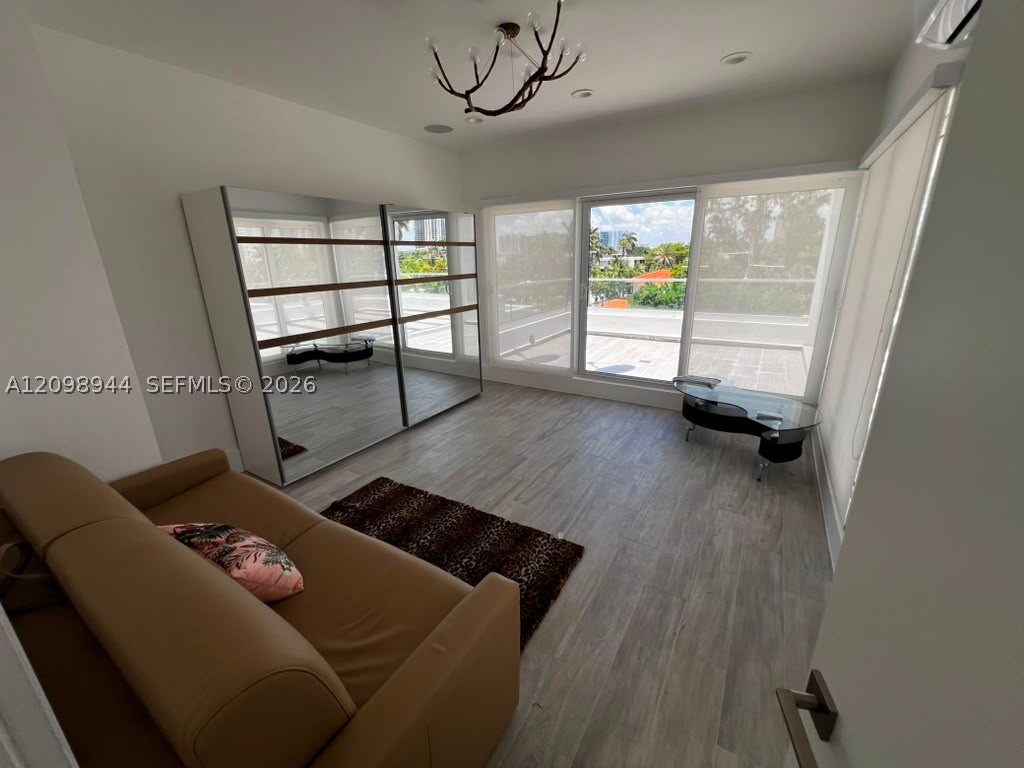 18975 Atlantic Blvd Sunny Isles Beach, FL 33160