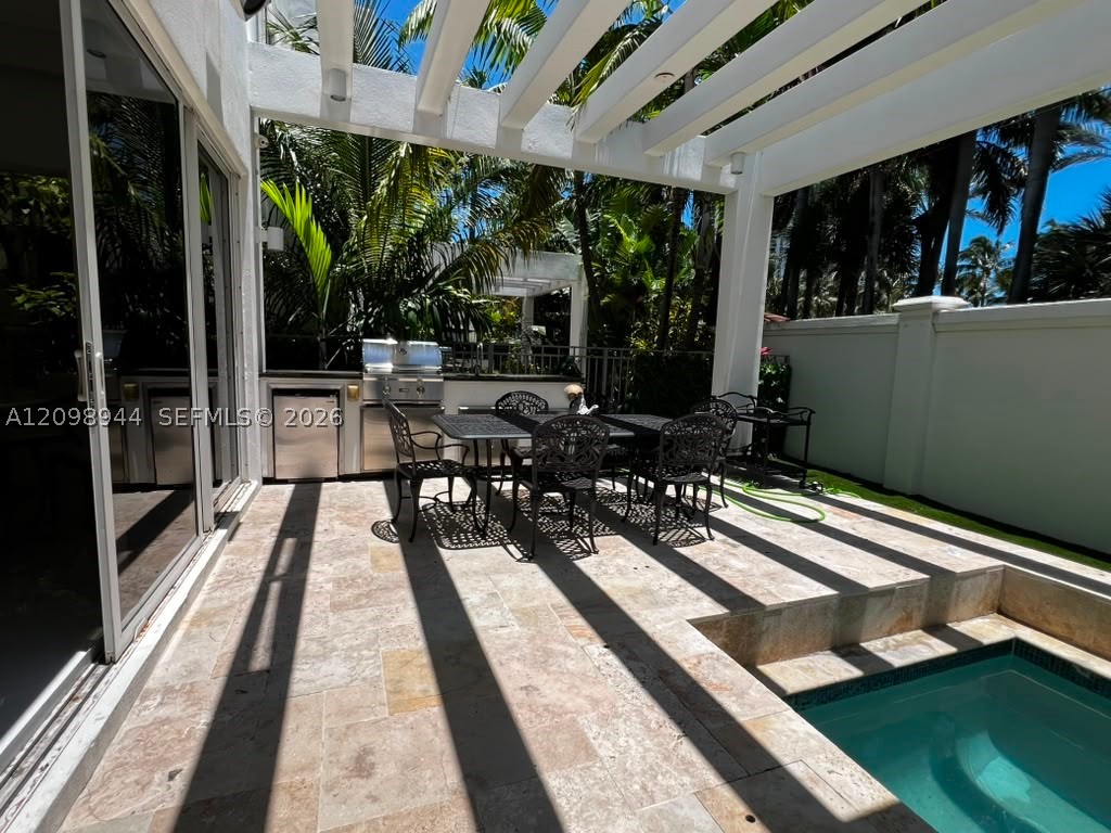18975 Atlantic Blvd Sunny Isles Beach, FL 33160
