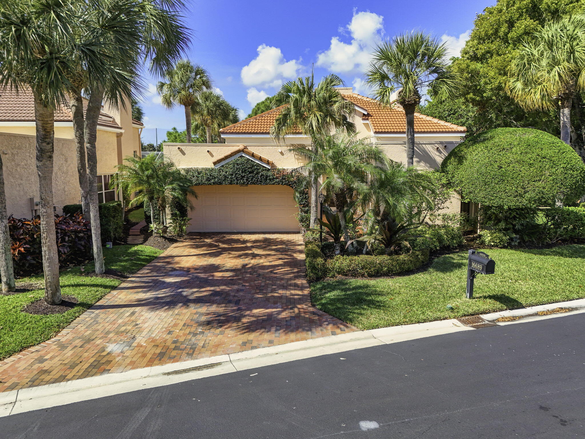 16689 Narrows Jupiter, FL 33477