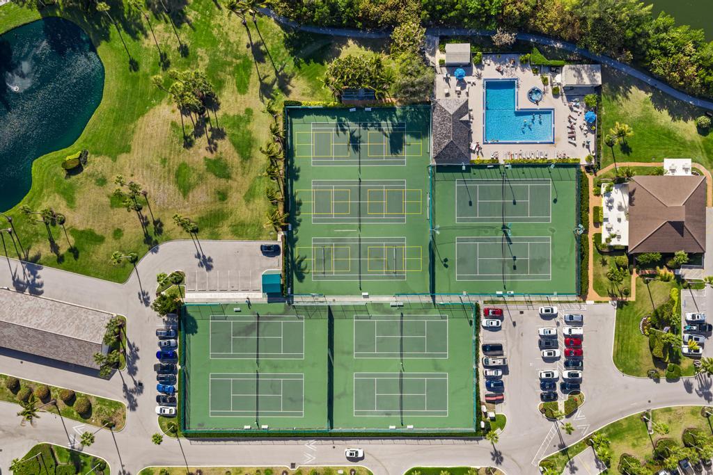 200 Ocean Trl #T7 Jupiter, FL 33477