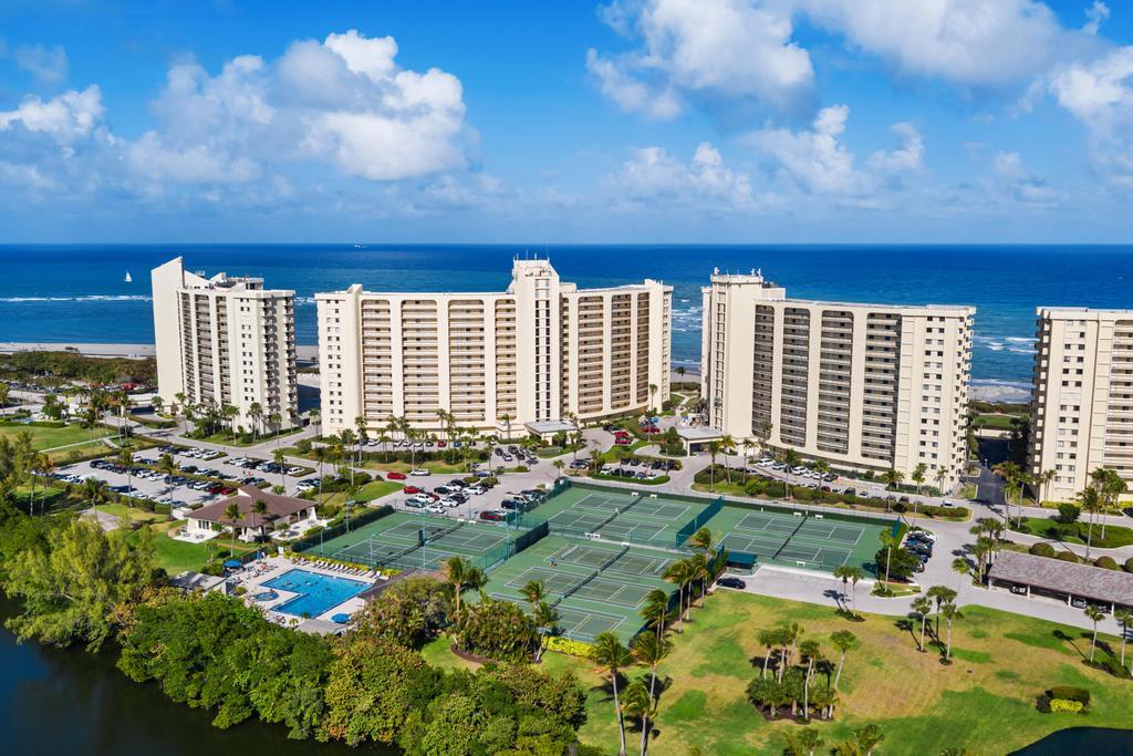 200 Ocean Trl #T7 Jupiter, FL 33477