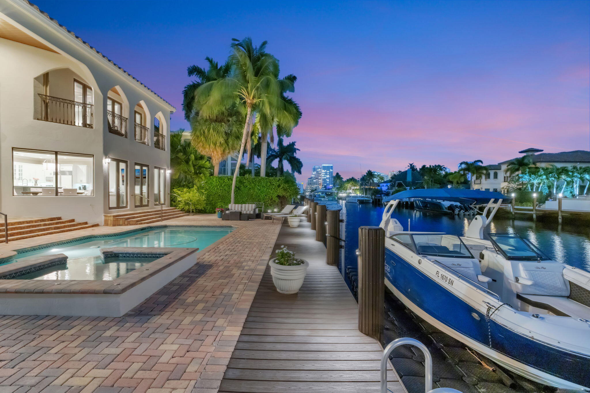 2406 Barcelona Fort Lauderdale, FL 33301