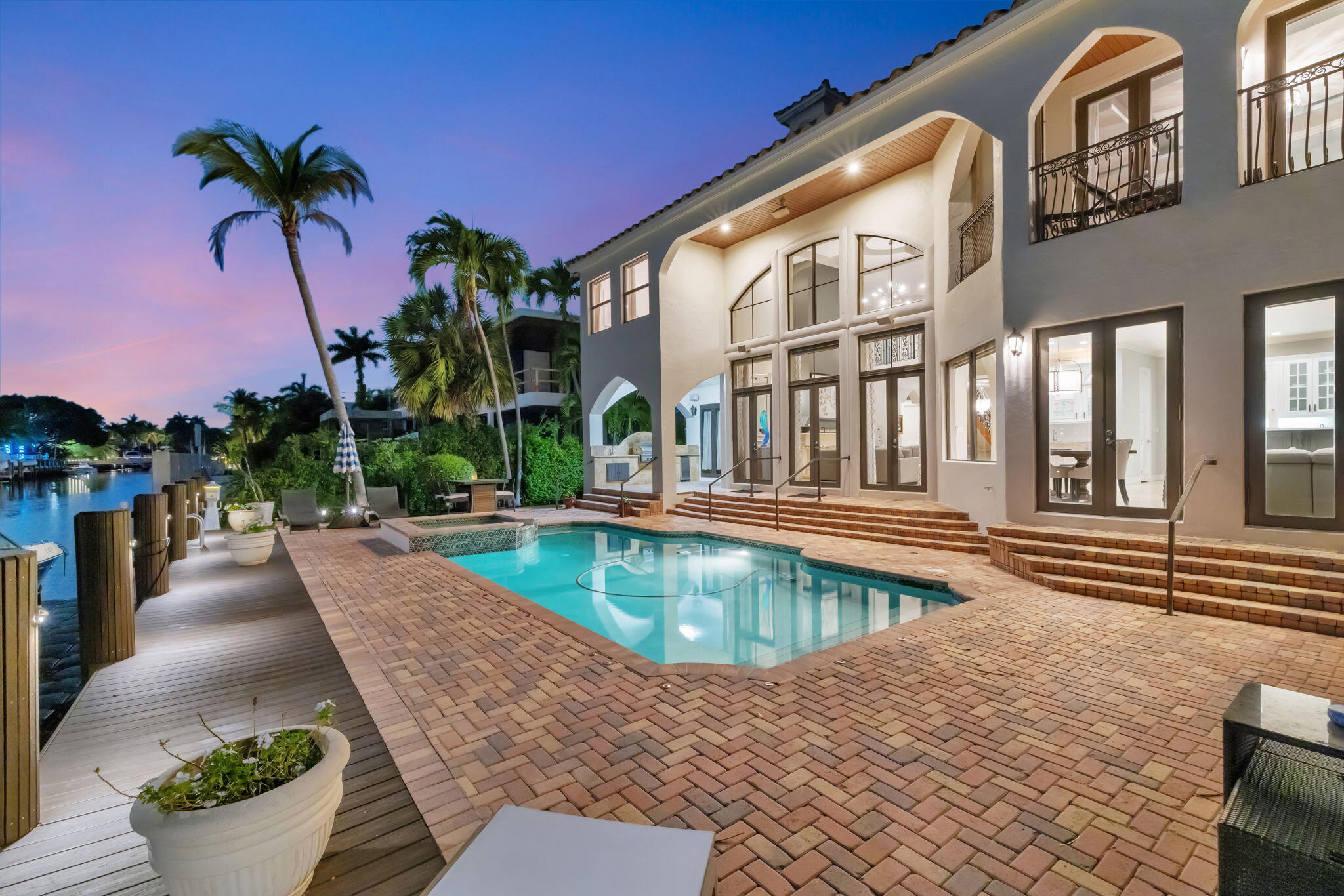 2406 Barcelona Fort Lauderdale, FL 33301