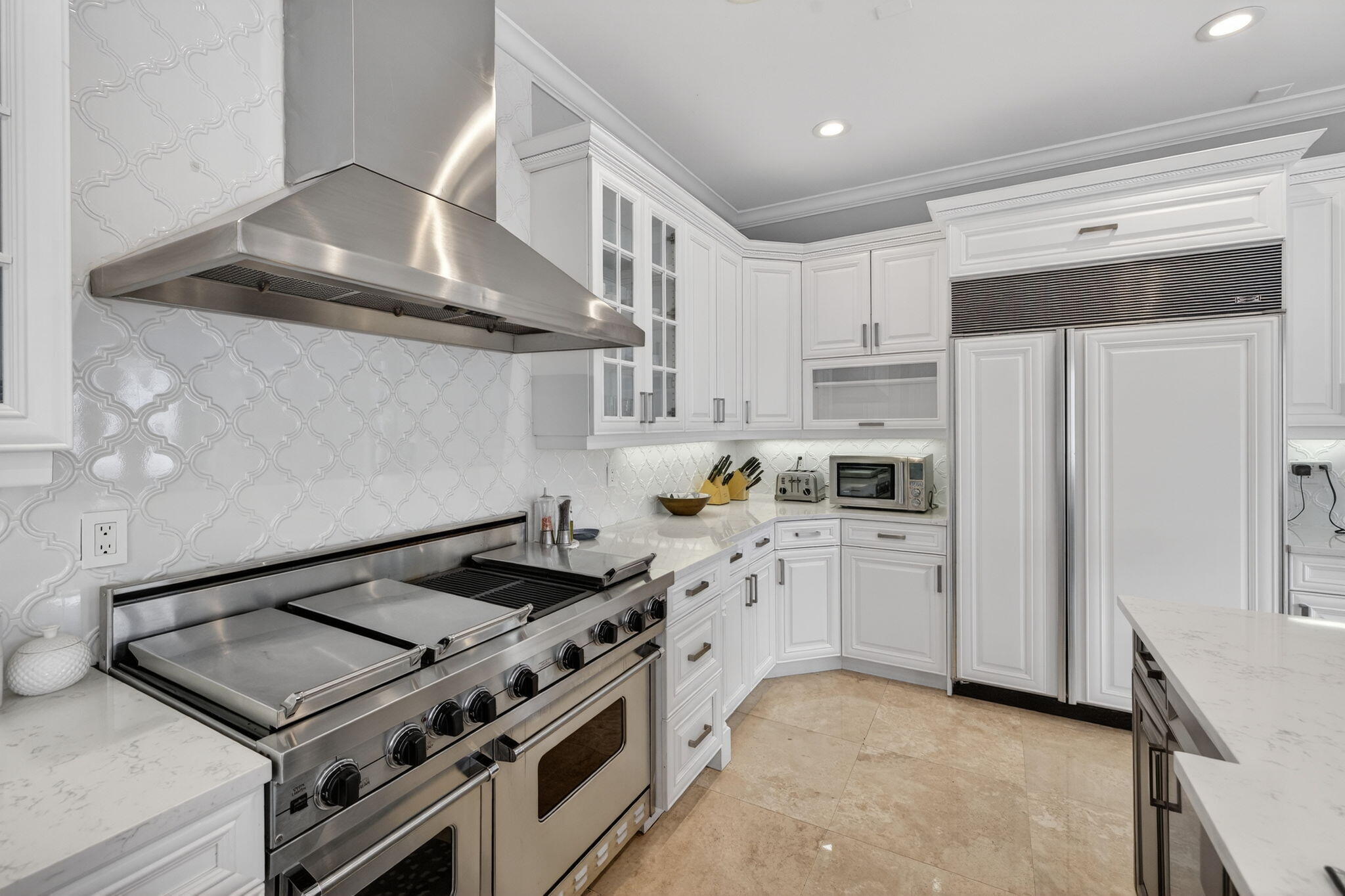 2406 Barcelona Fort Lauderdale, FL 33301