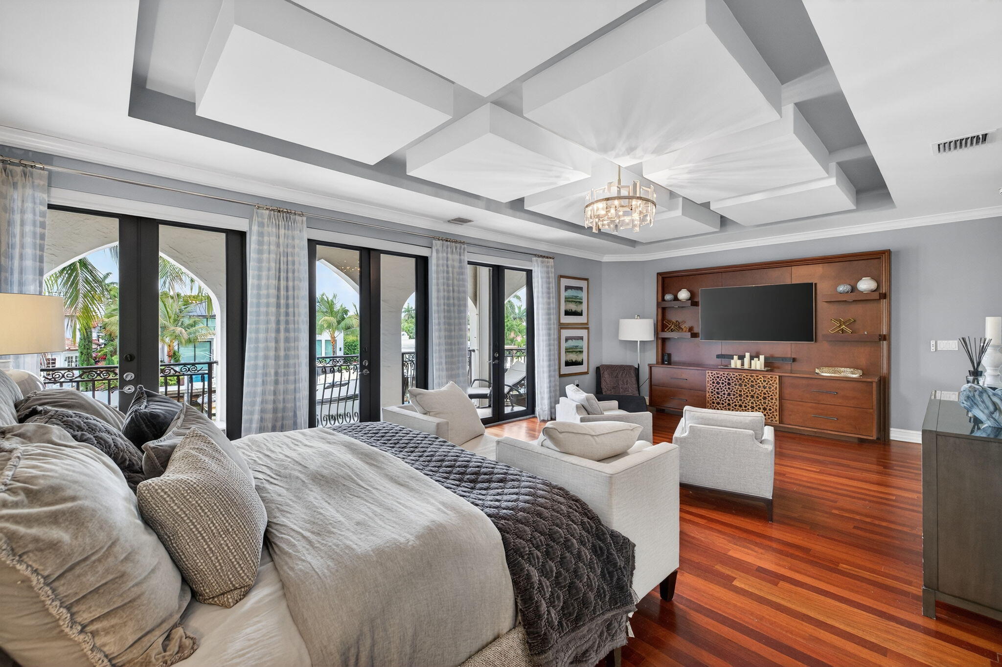 2406 Barcelona Fort Lauderdale, FL 33301