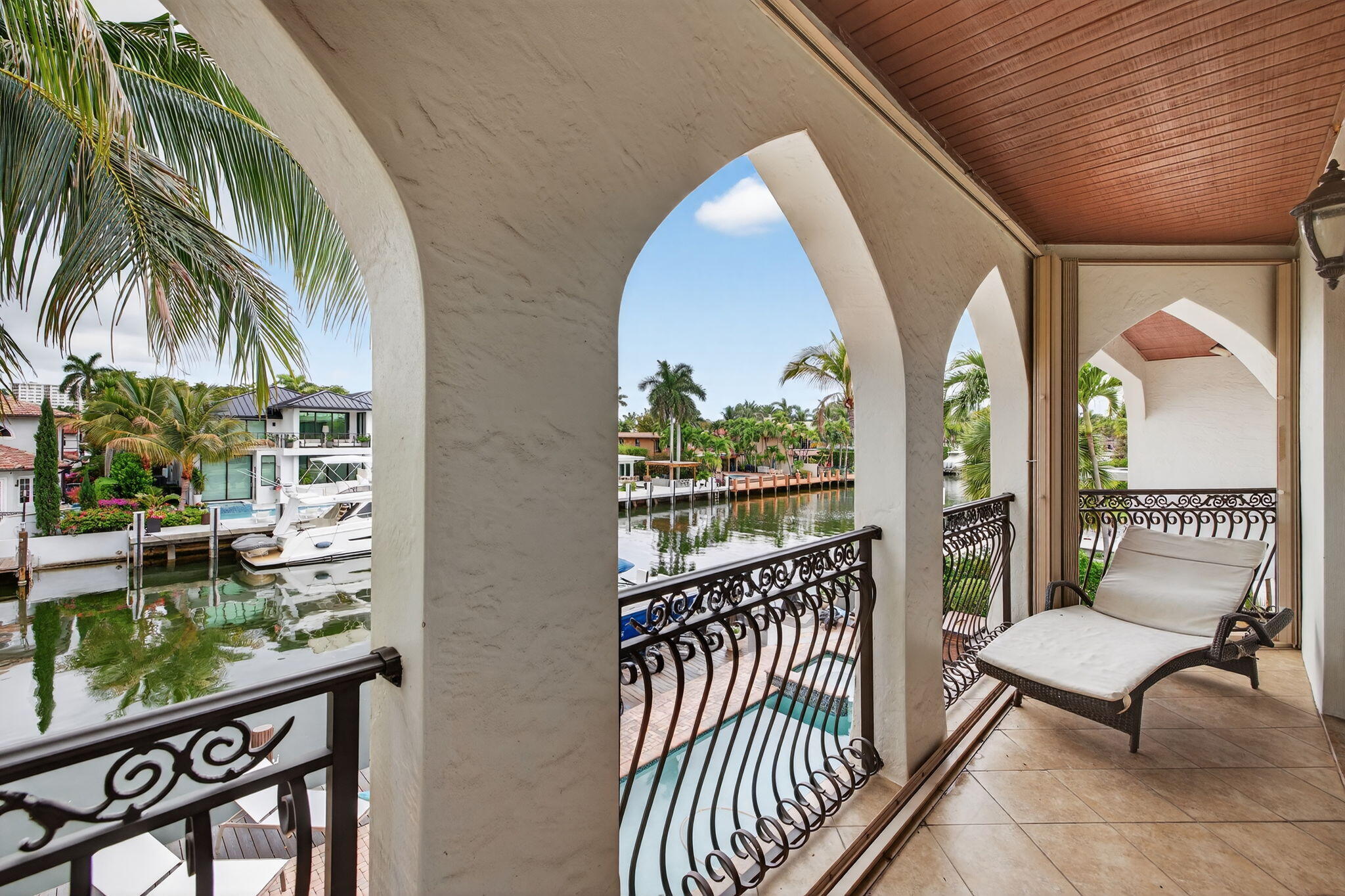 2406 Barcelona Fort Lauderdale, FL 33301