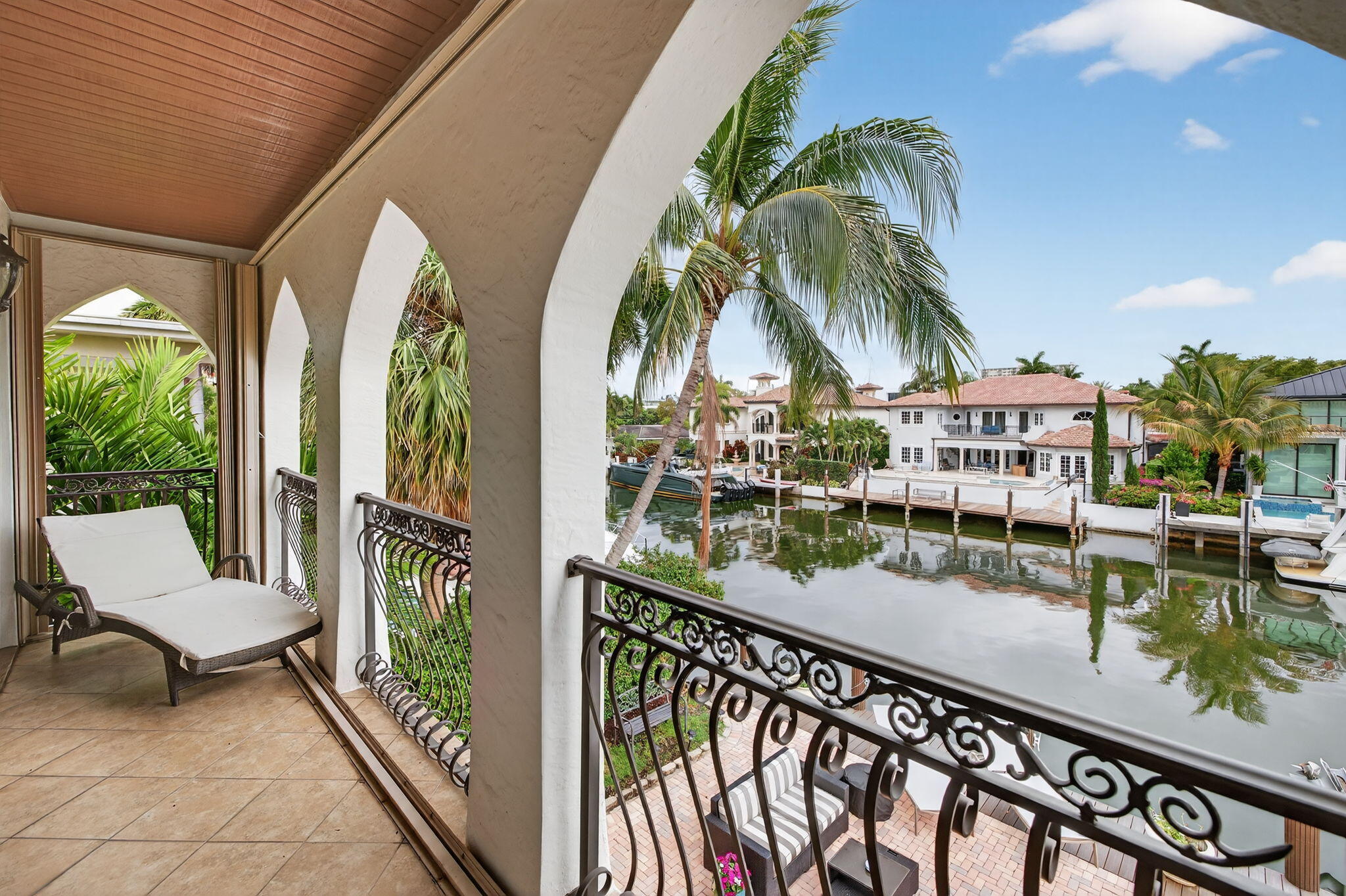 2406 Barcelona Fort Lauderdale, FL 33301