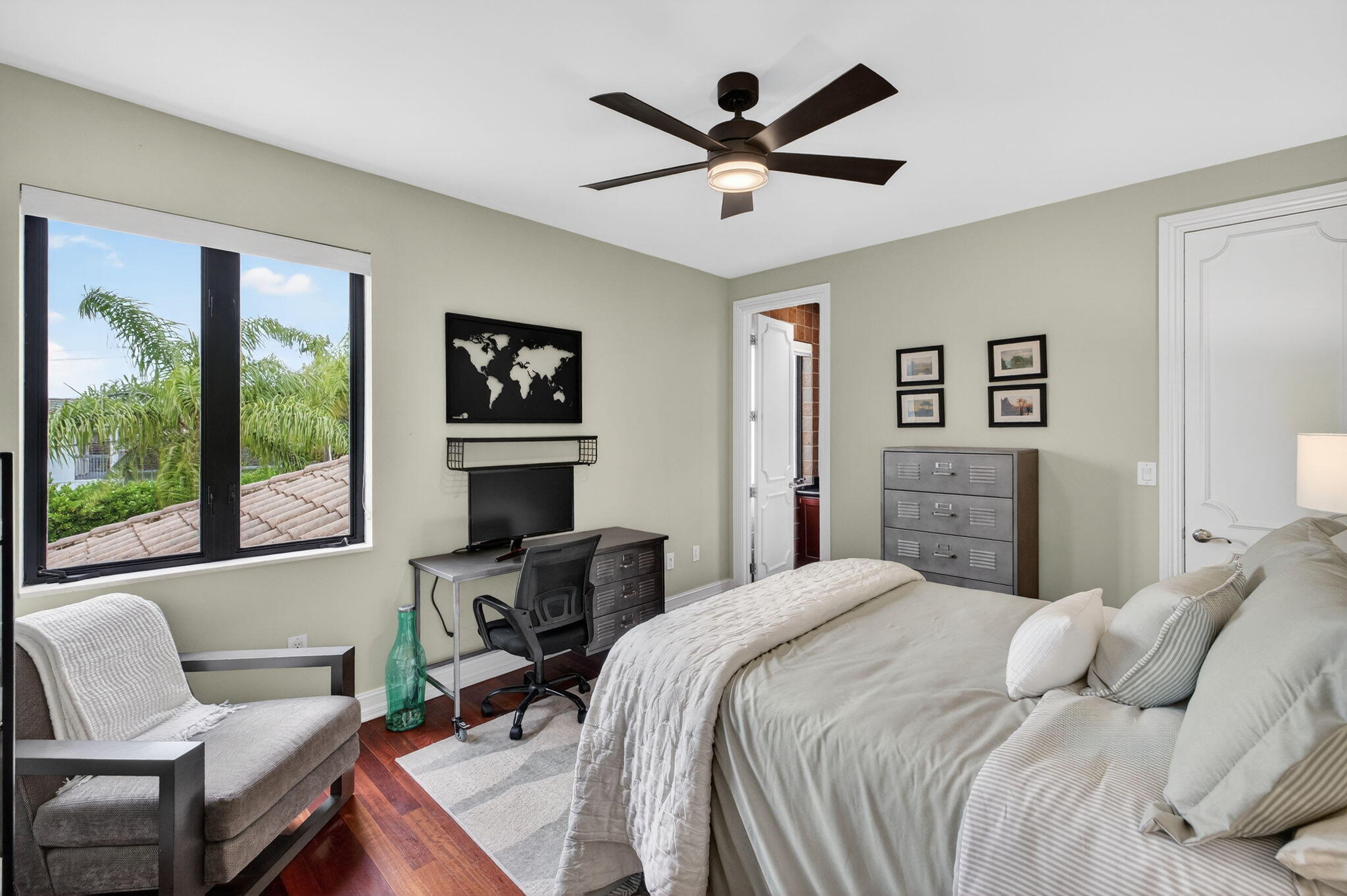 2406 Barcelona Fort Lauderdale, FL 33301