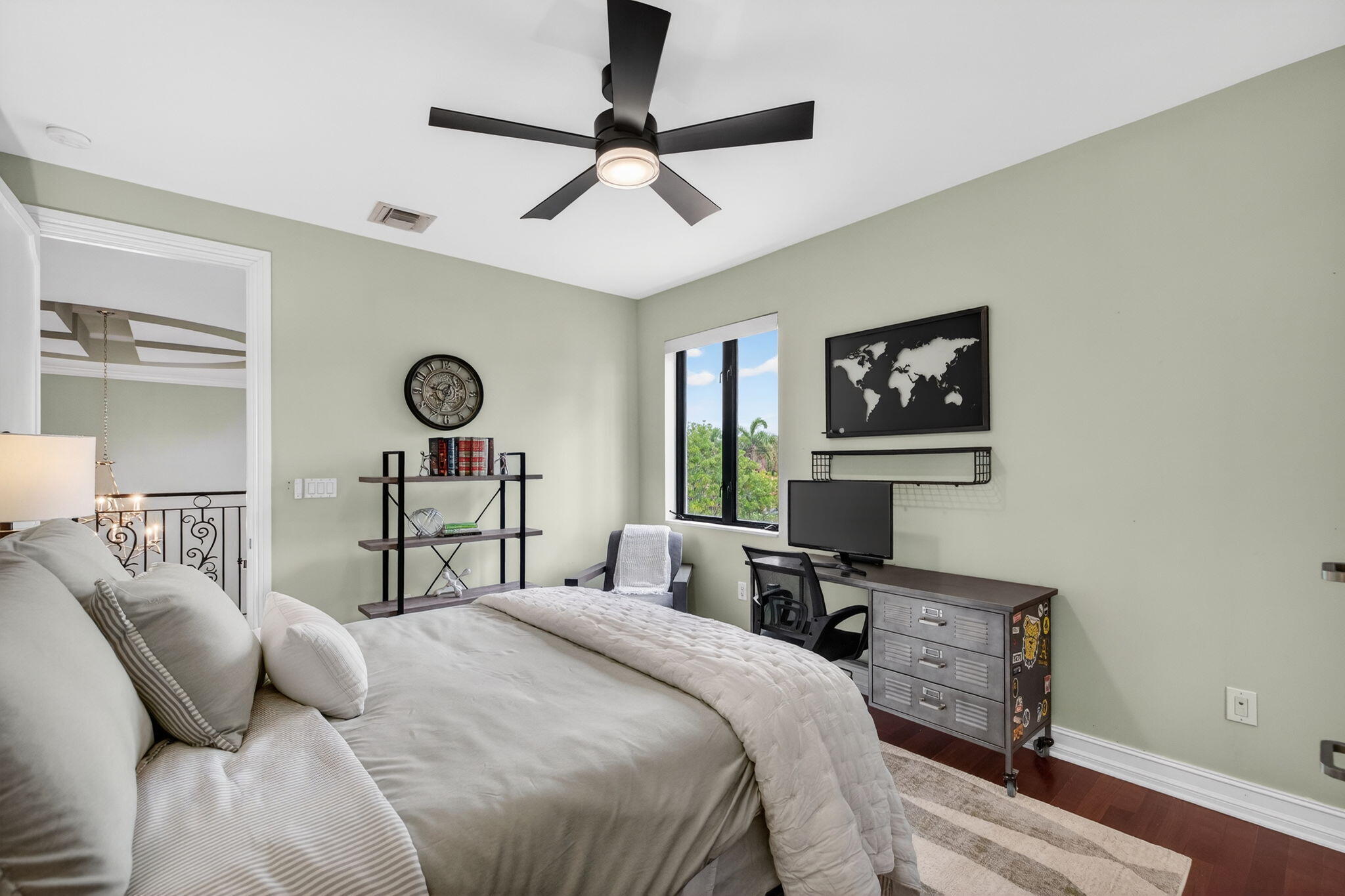 2406 Barcelona Fort Lauderdale, FL 33301