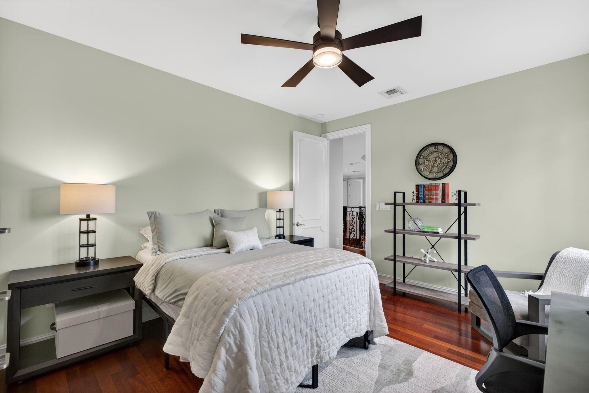 2406 Barcelona Fort Lauderdale, FL 33301