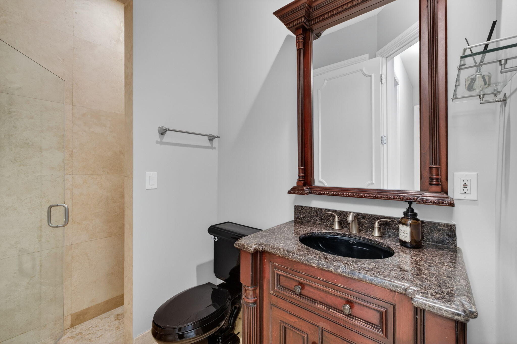 2406 Barcelona Fort Lauderdale, FL 33301