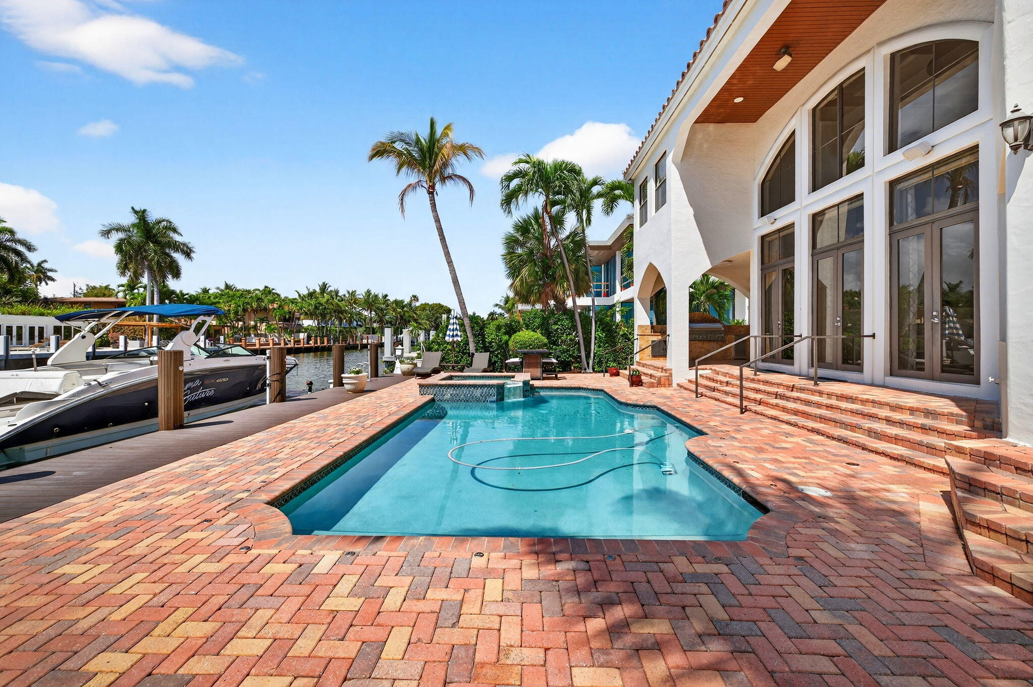 2406 Barcelona Fort Lauderdale, FL 33301