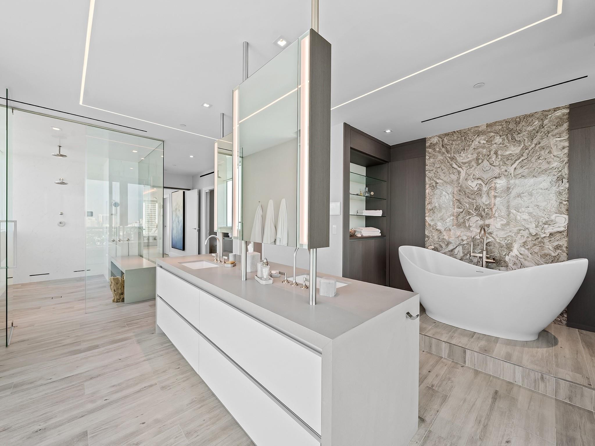 101 S Fort Lauderdale Bch #2905 Fort Lauderdale, FL 33316