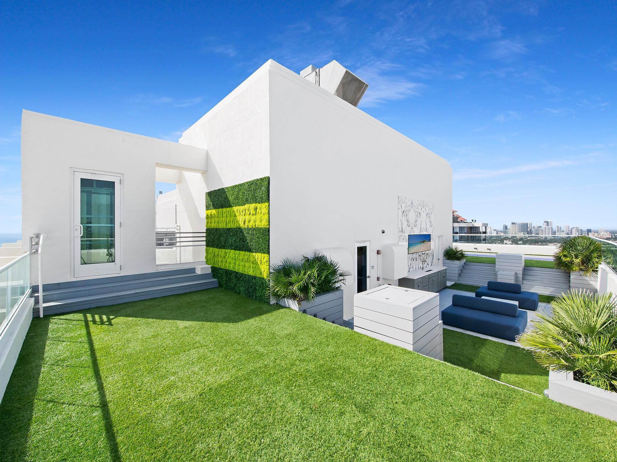 101 S Fort Lauderdale Bch #2905 Fort Lauderdale, FL 33316