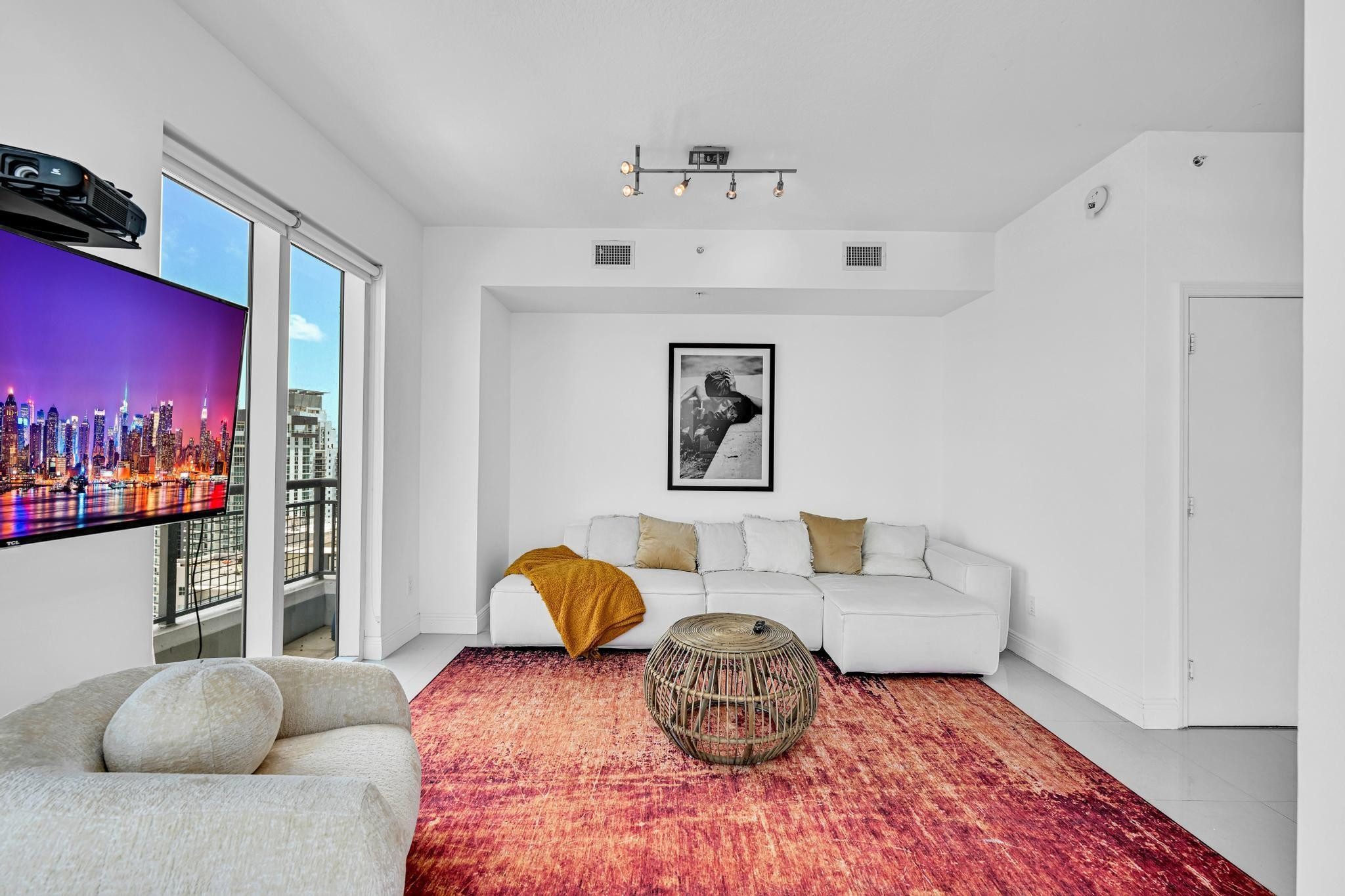 image Infinity at Brickell10