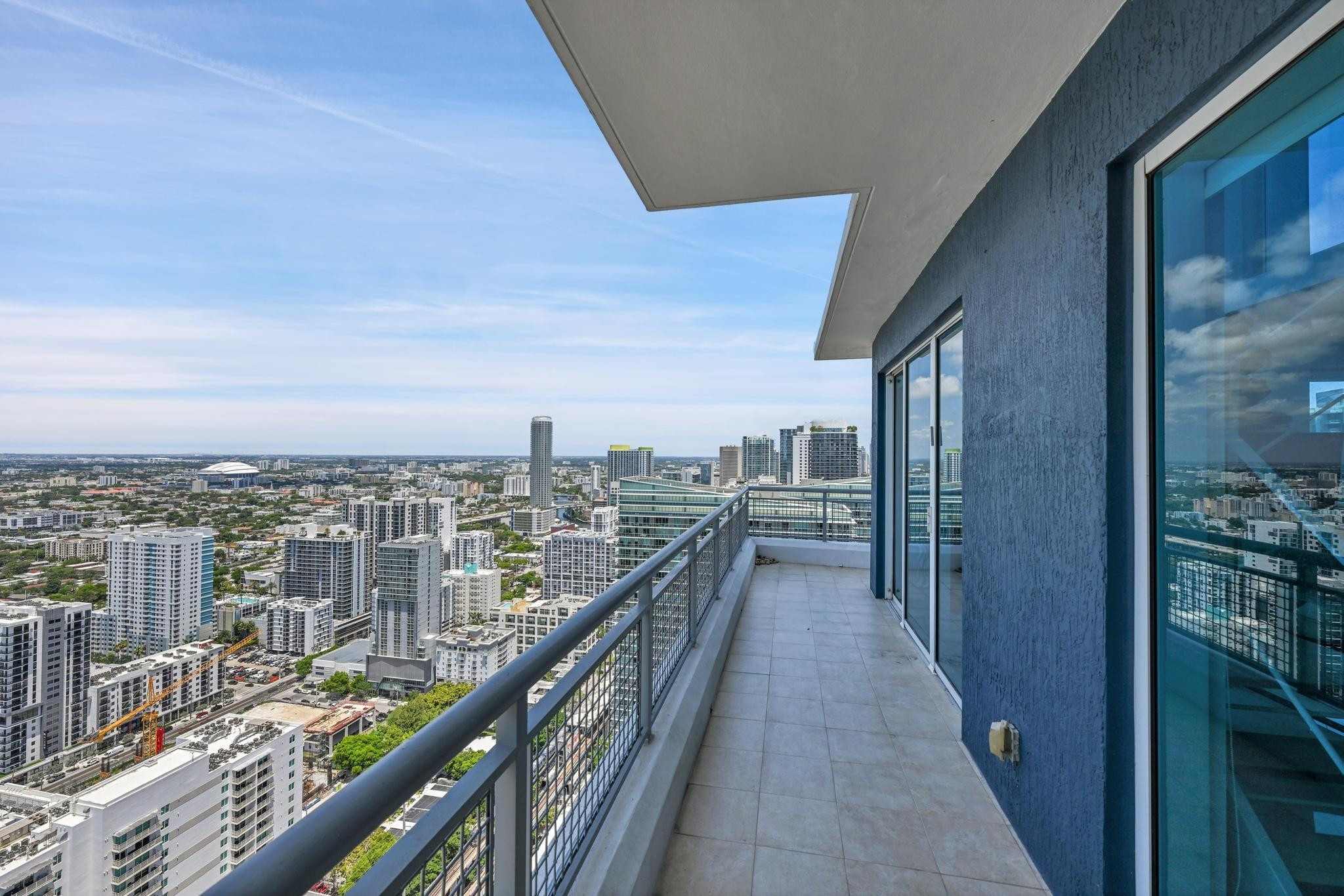 image Infinity at Brickell16