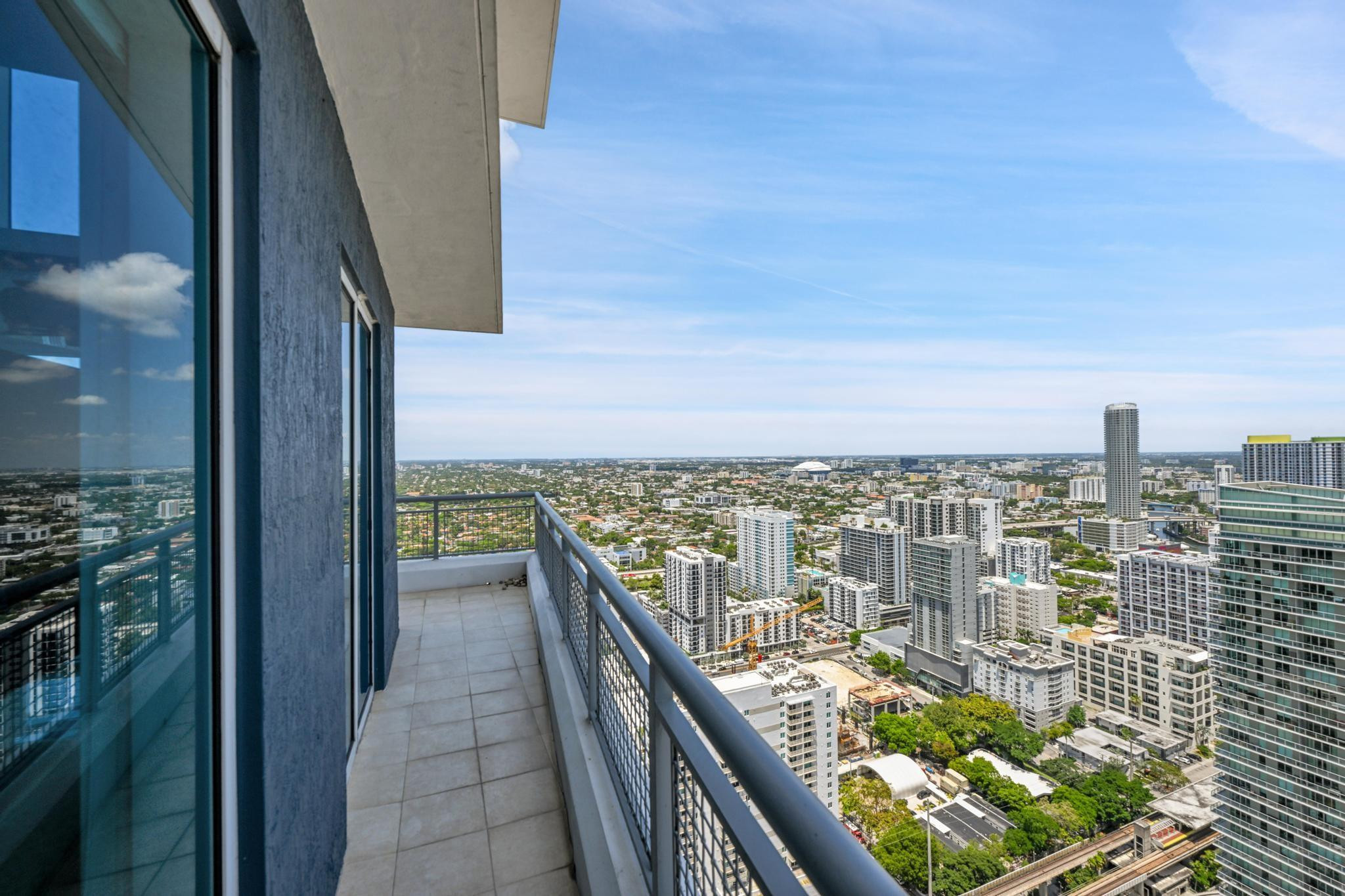 image Infinity at Brickell17