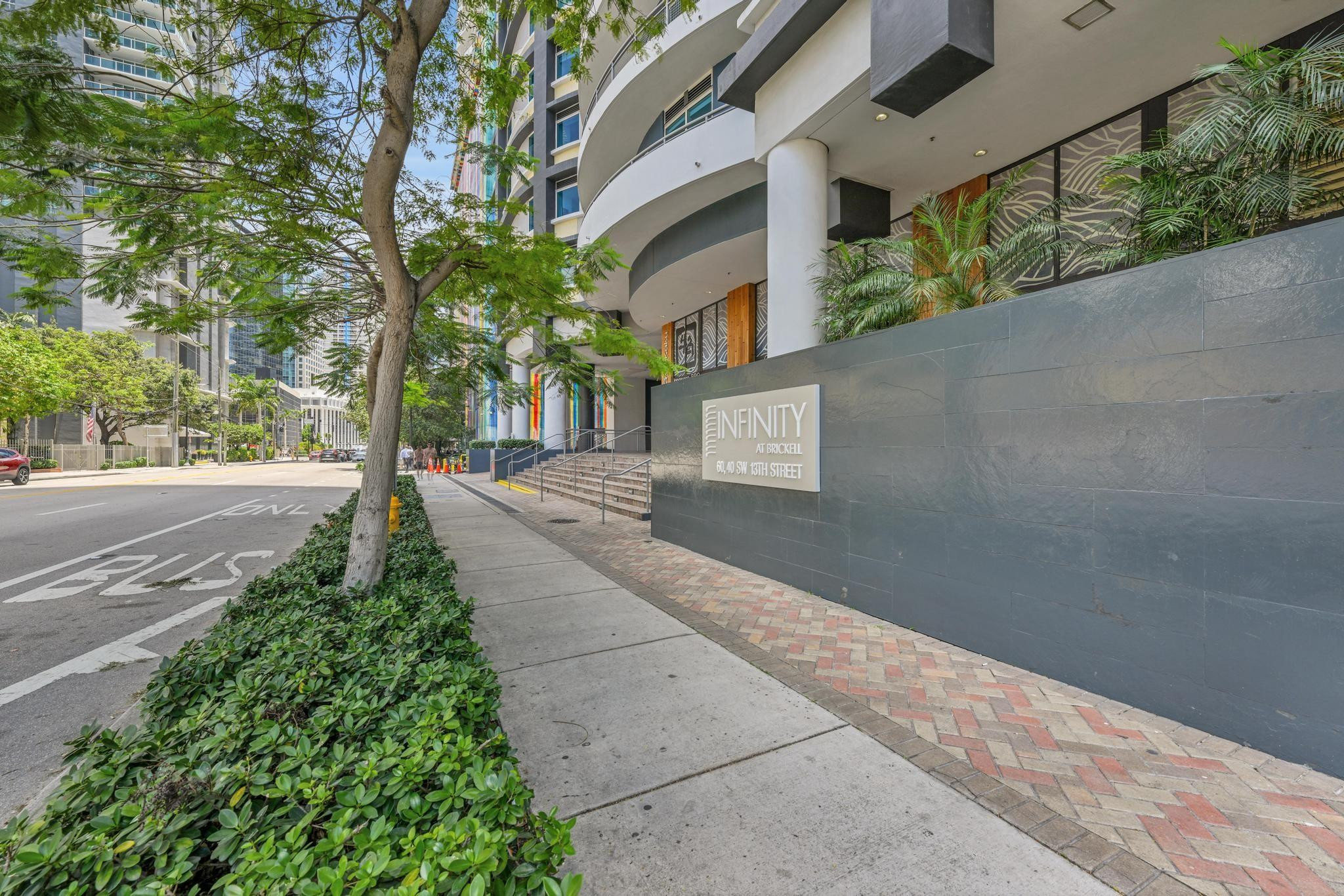 image Infinity at Brickell2