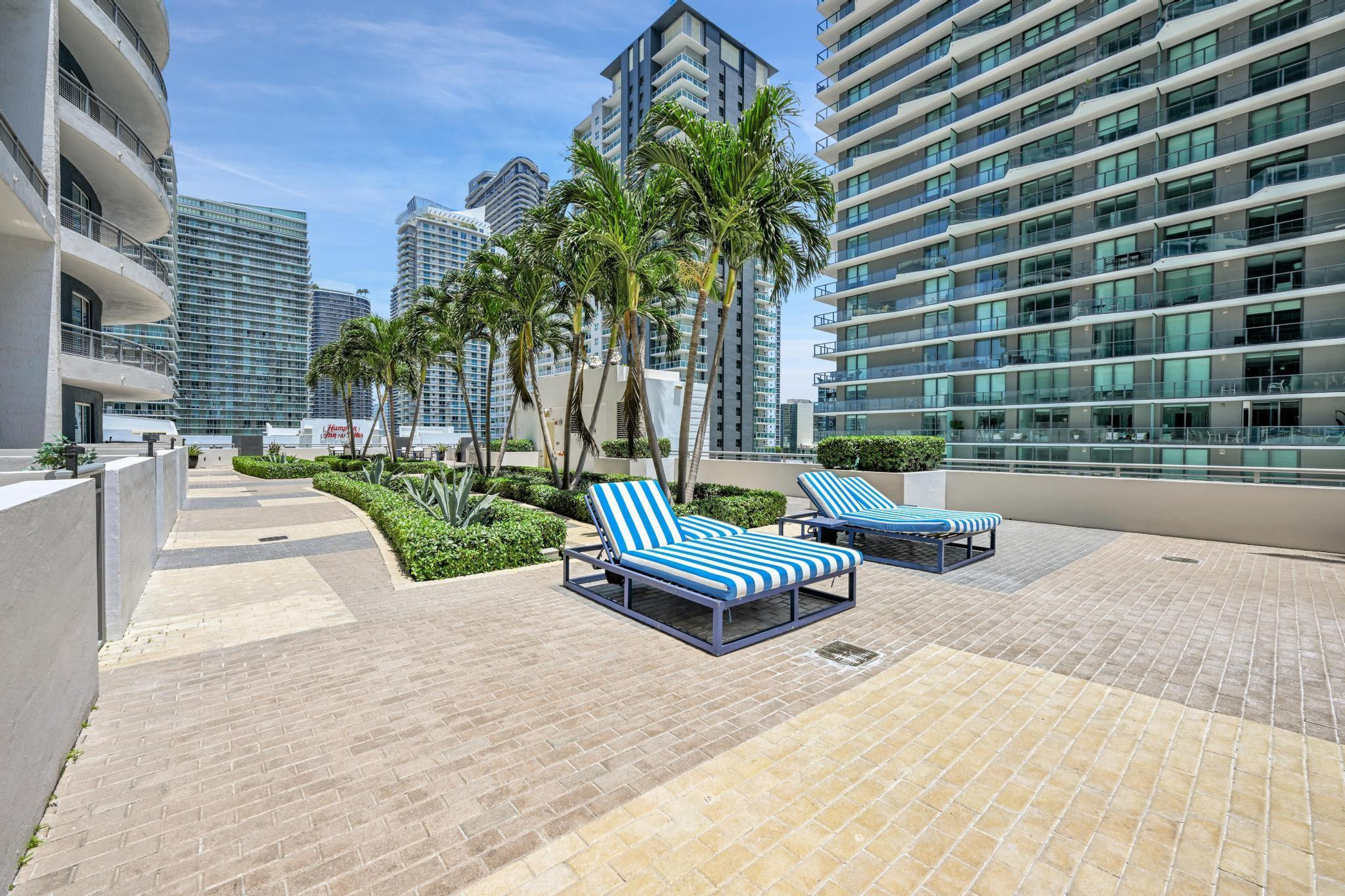 image Infinity at Brickell31