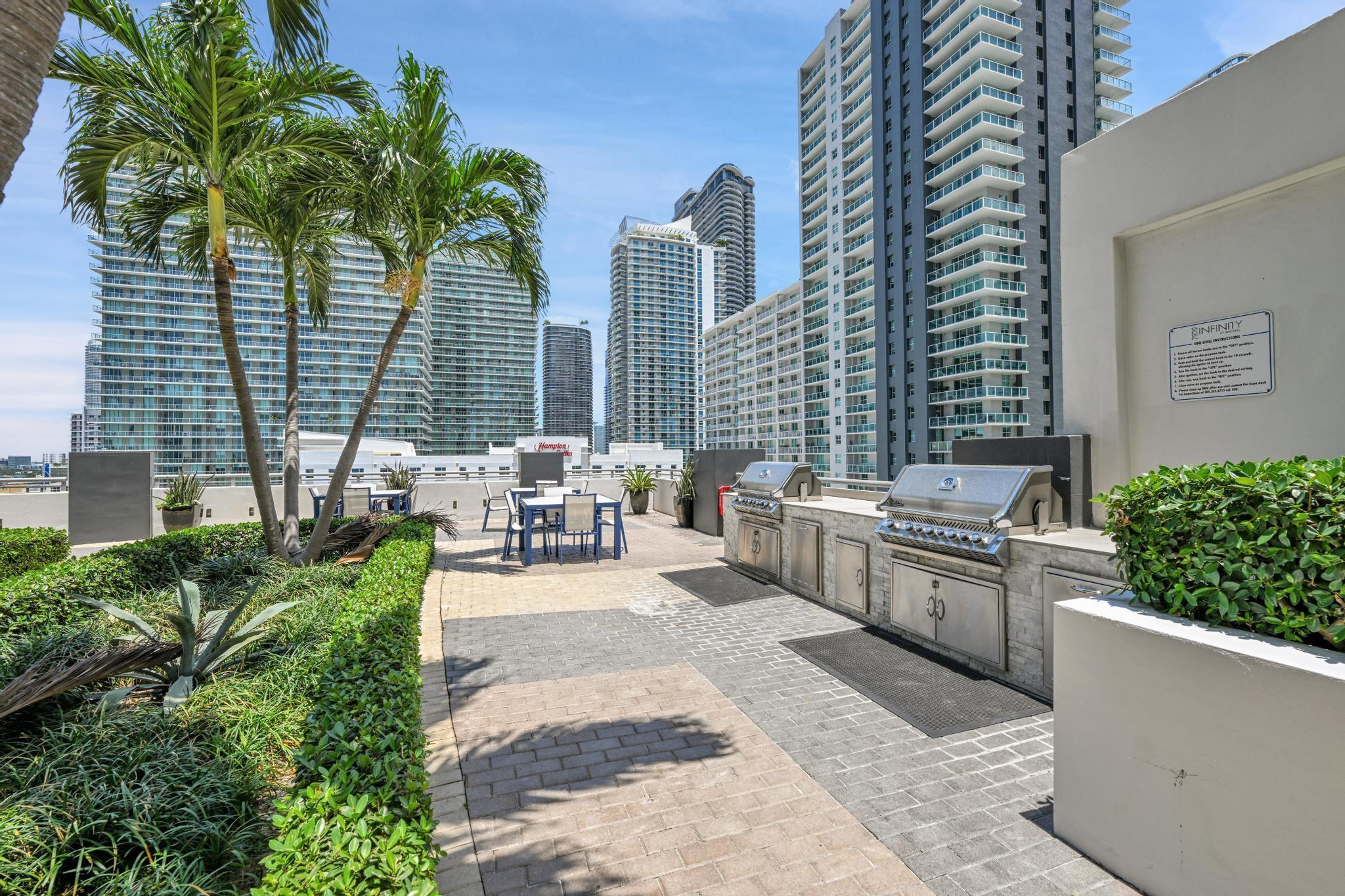 image Infinity at Brickell32