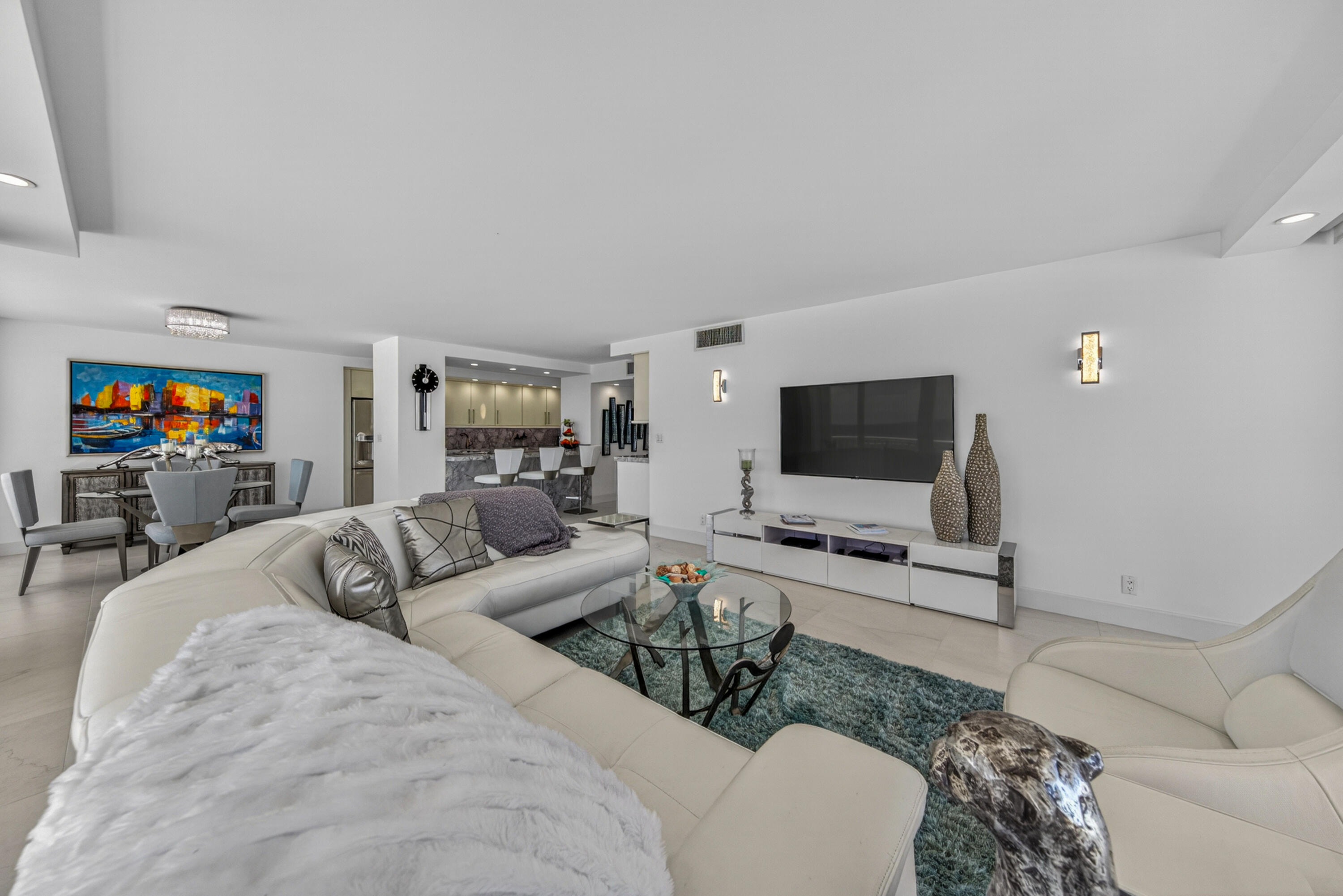 2200 S Ocean #909 Fort Lauderdale, FL 33316