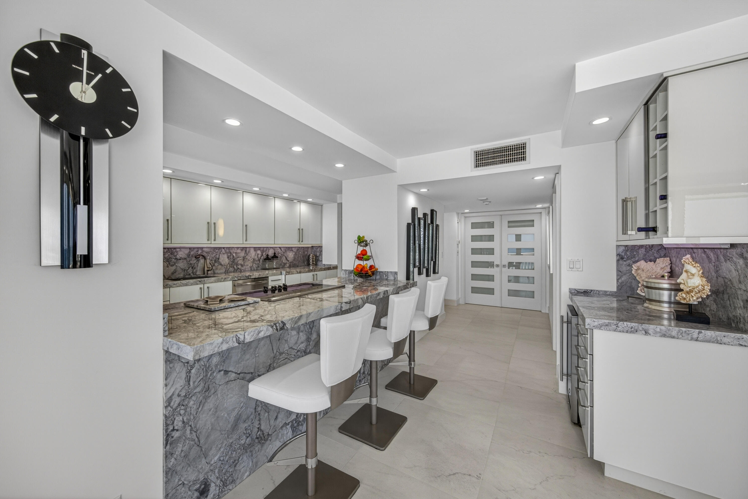 2200 S Ocean #909 Fort Lauderdale, FL 33316