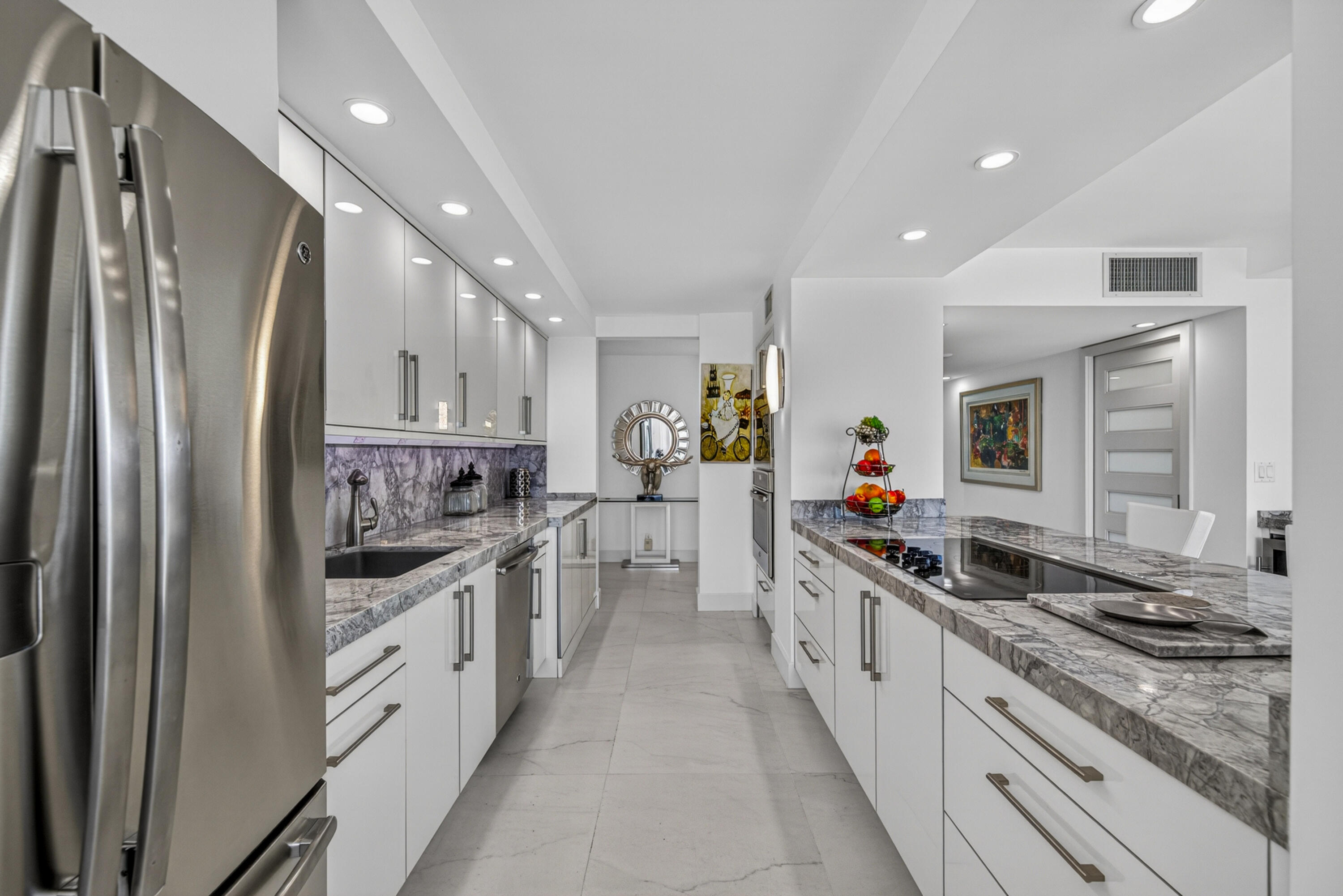 2200 S Ocean #909 Fort Lauderdale, FL 33316