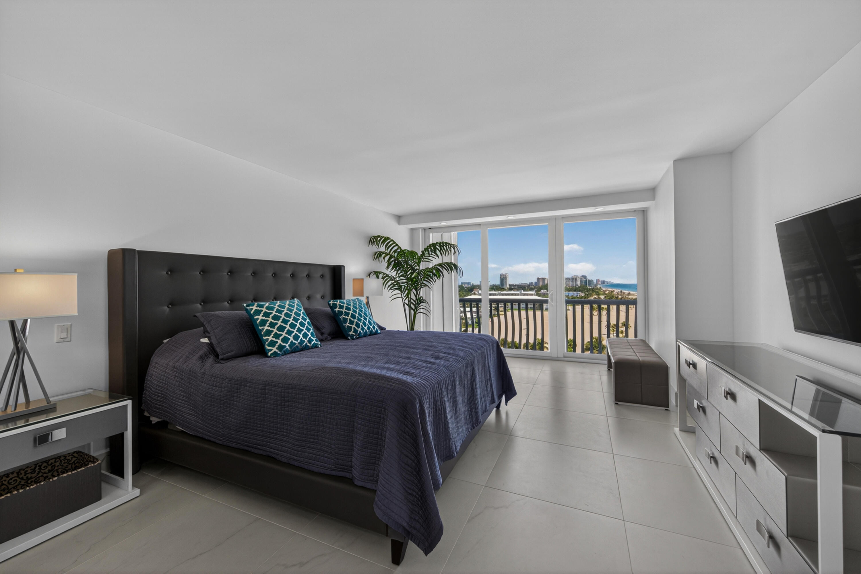 2200 S Ocean #909 Fort Lauderdale, FL 33316