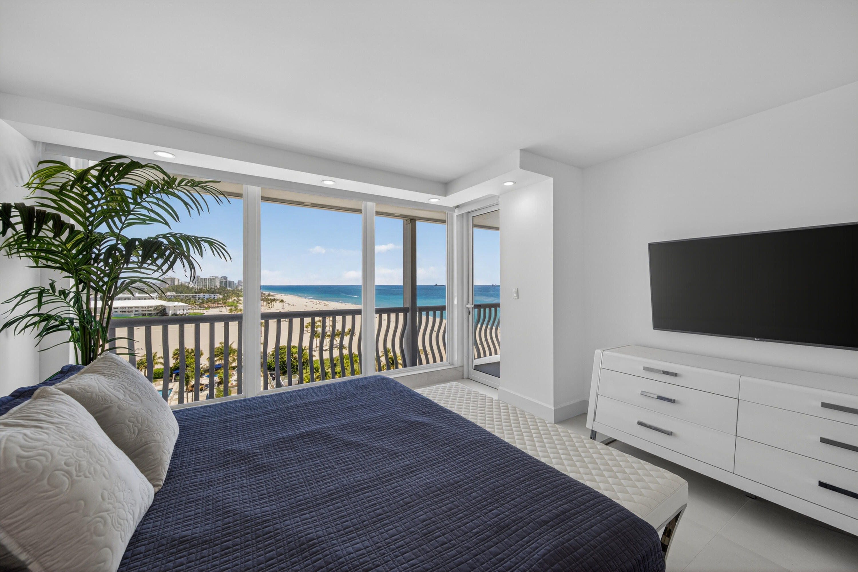 2200 S Ocean #909 Fort Lauderdale, FL 33316